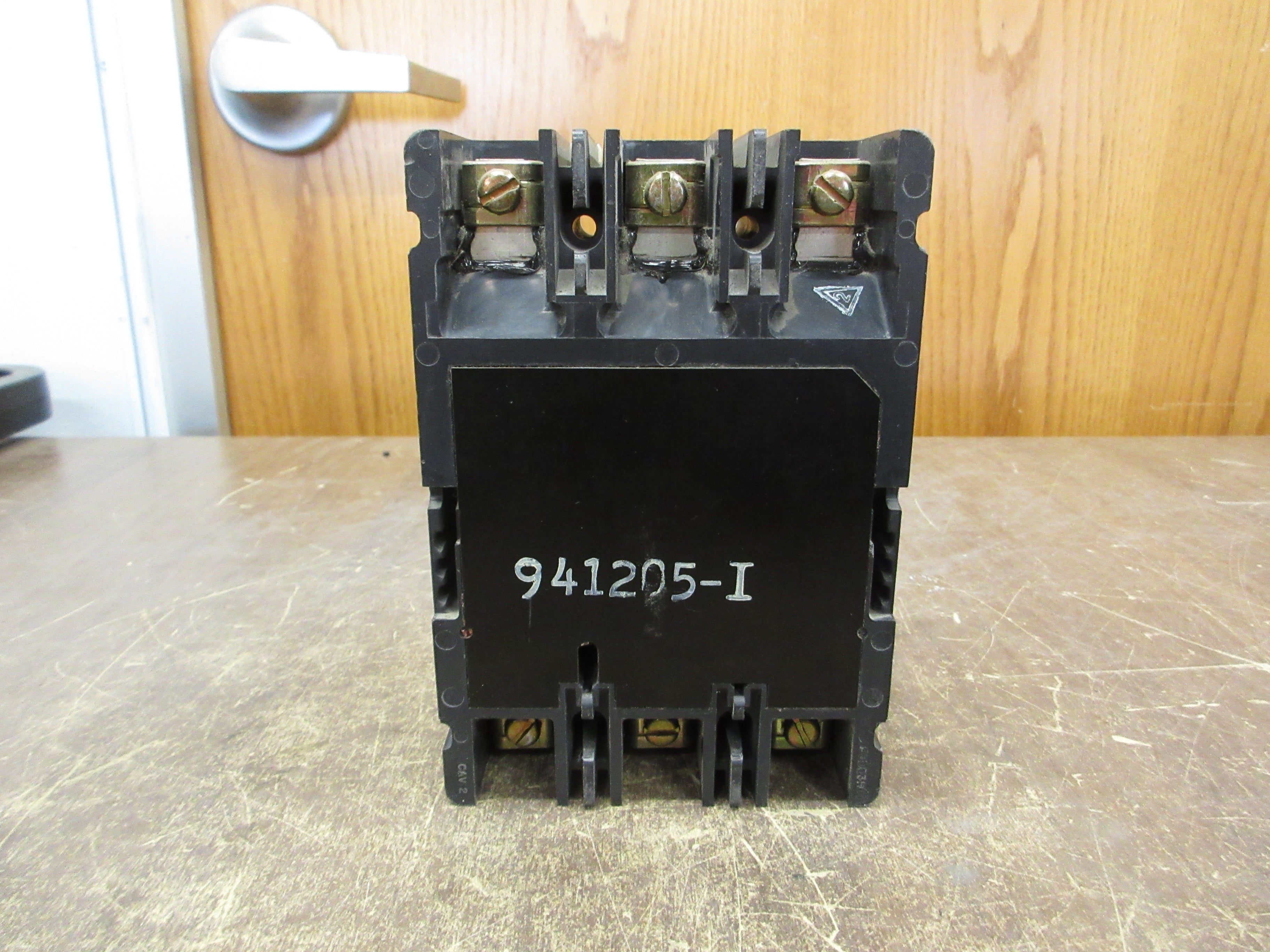 Westinghouse Circuit Breaker HMCP030H1C 30A 600V 3P Used