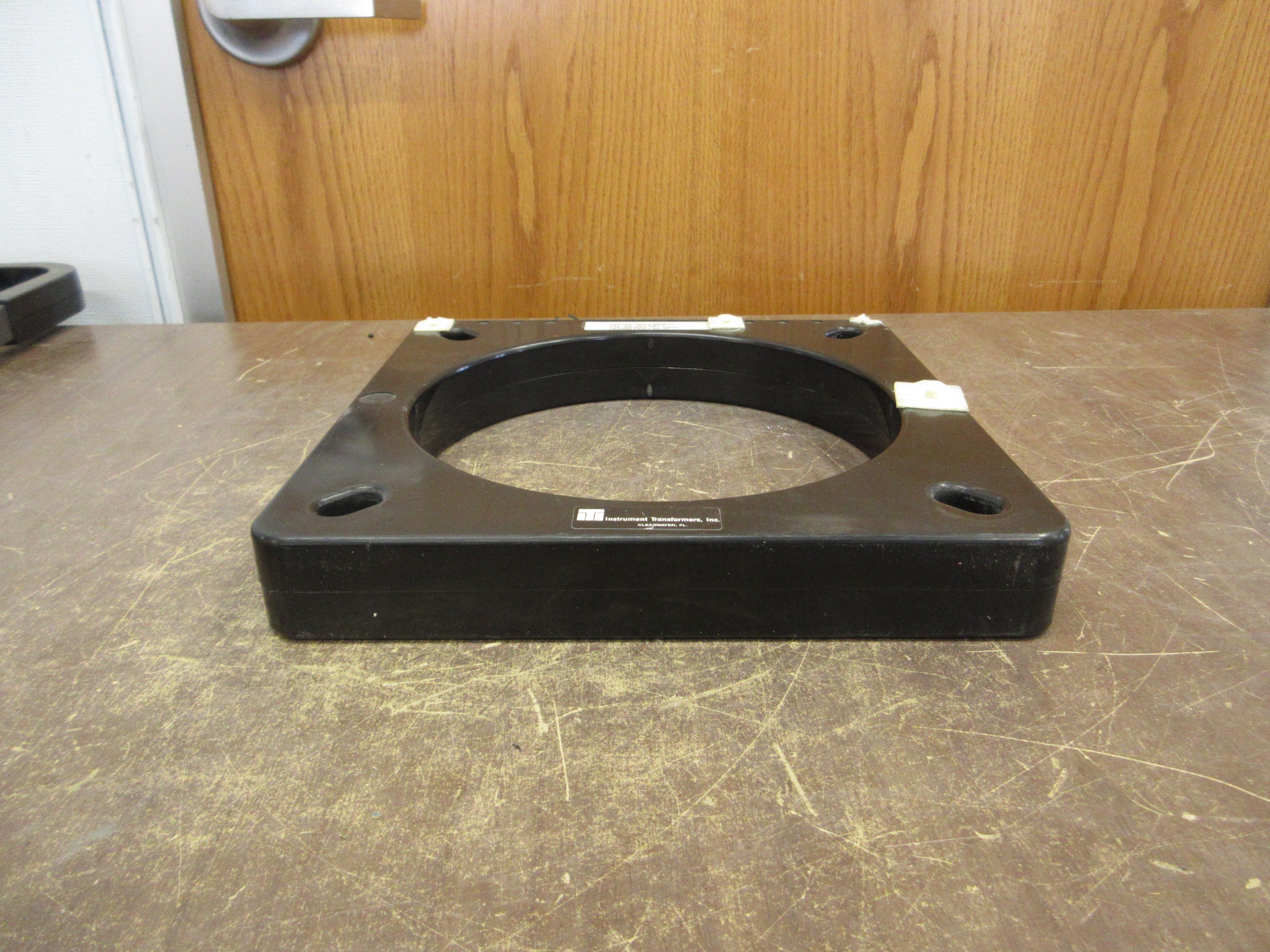 Instrument Transformers Ground Fault Sensor GFL 825T-2 1200A Used