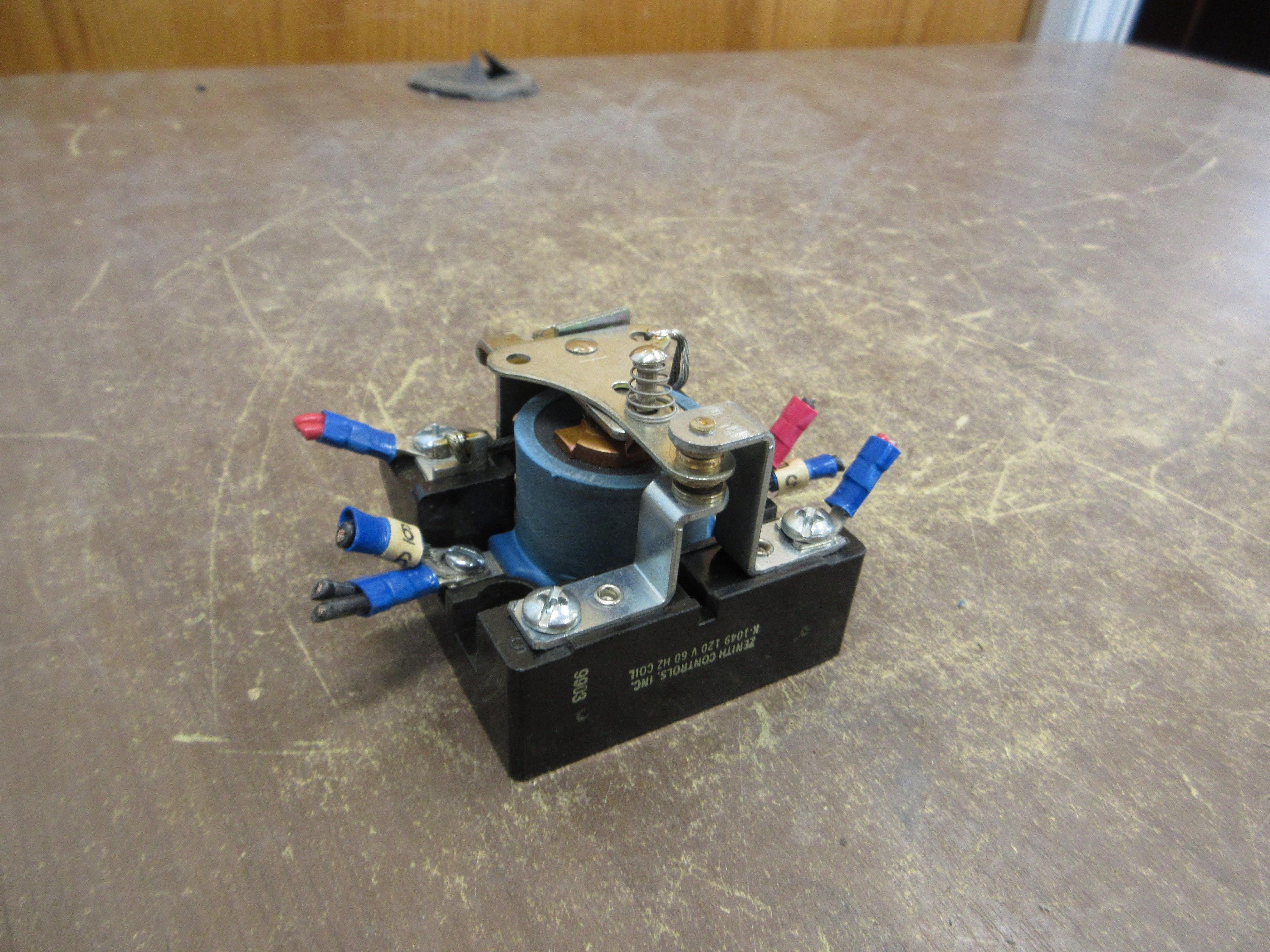 Zenith Relay K-1049 120V Coil Used