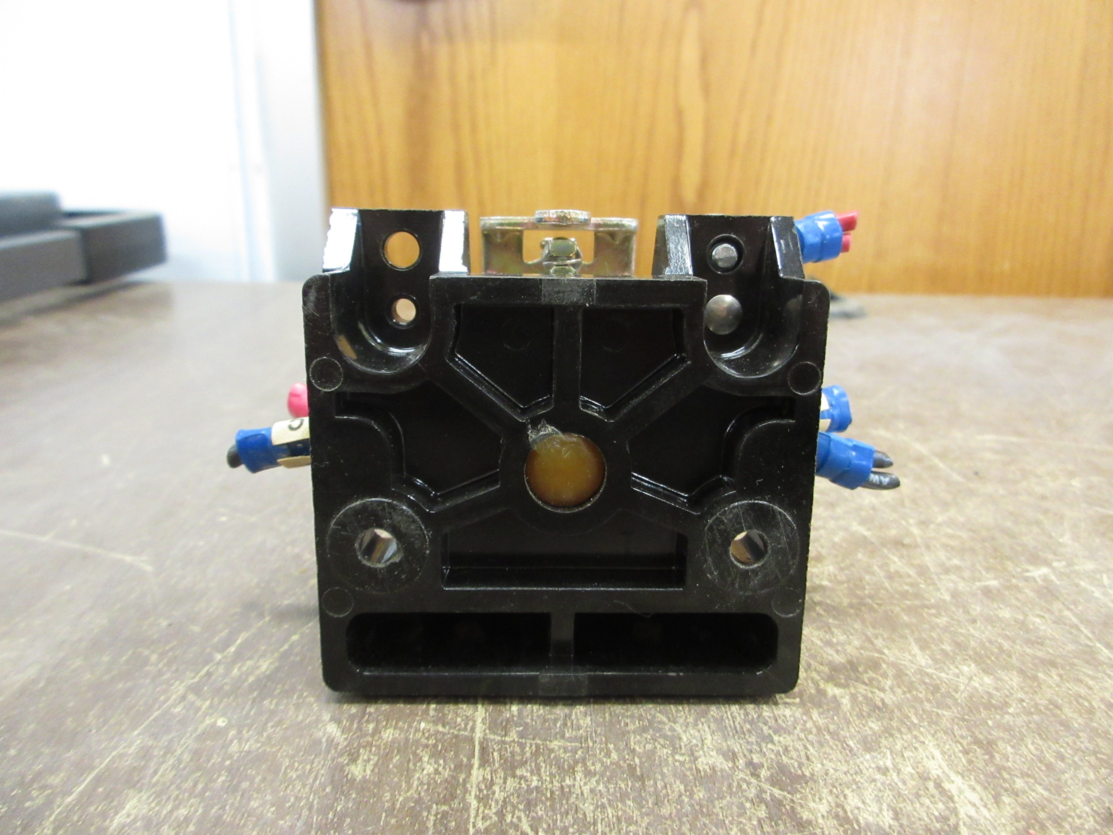 Zenith Relay K-1049 120V Coil Used