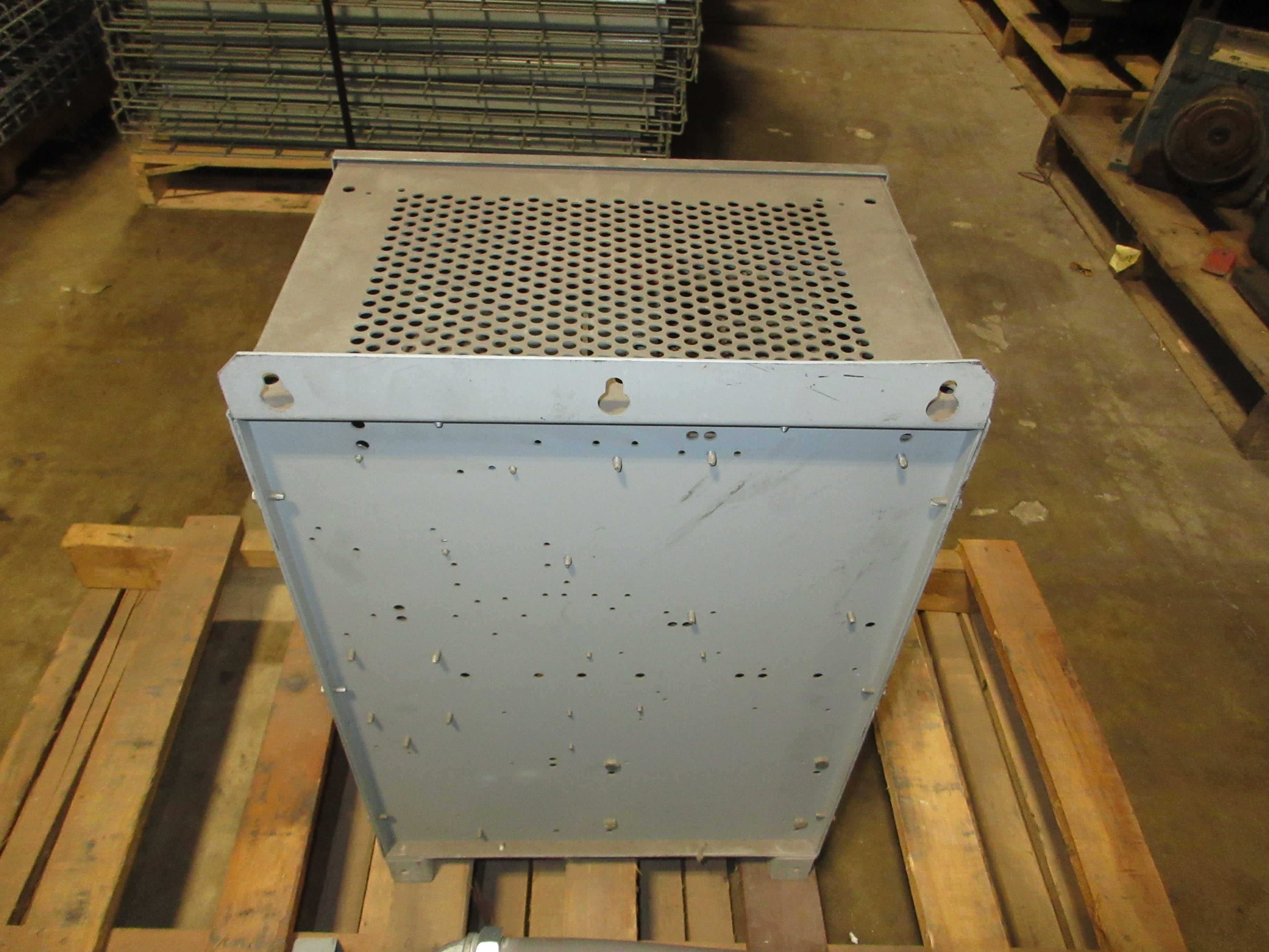 La Marche Constavolt Float Battery Charger A12B-6-48V-A1 Output: 48VDC 6A Used