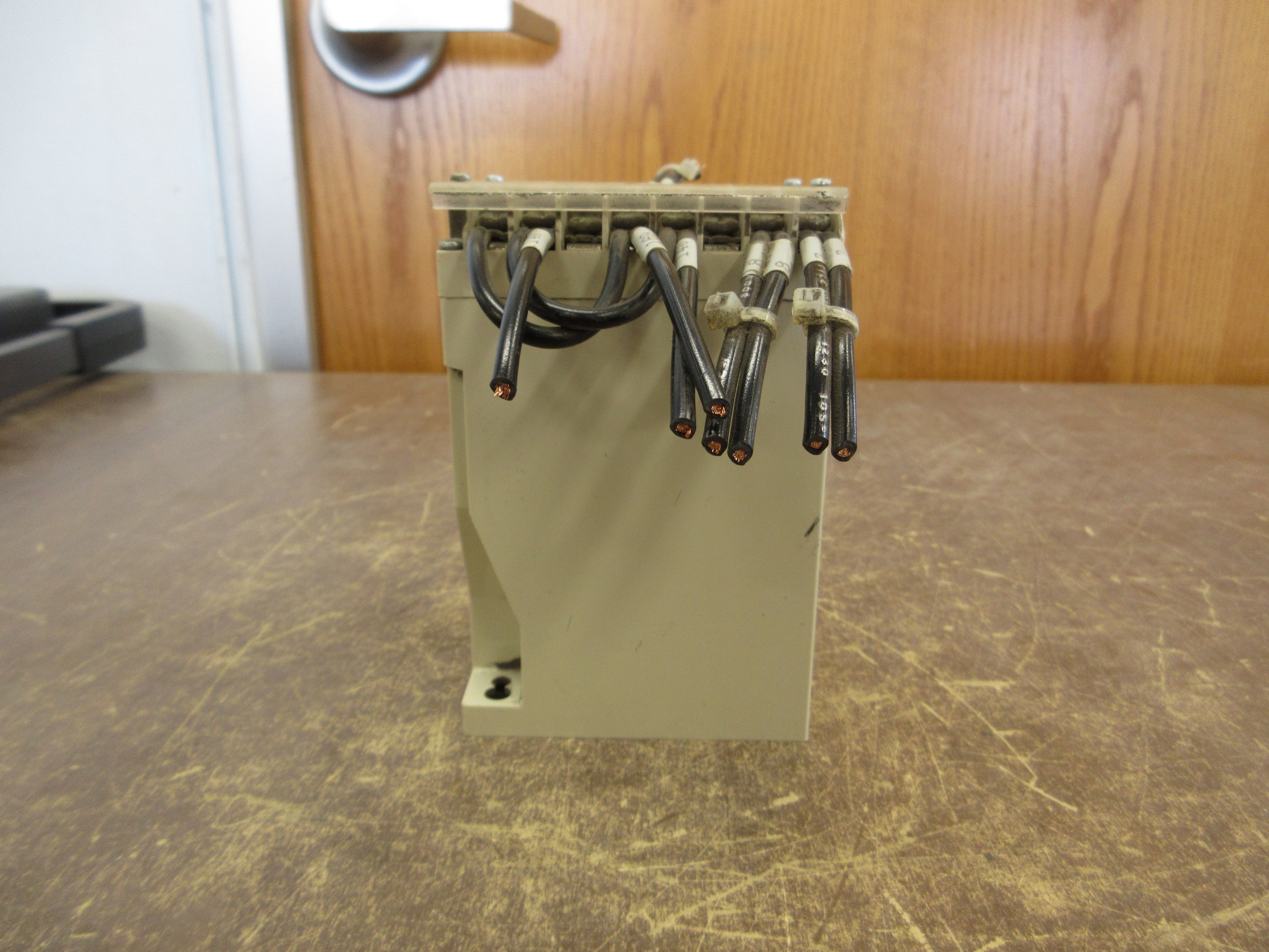 Crompton Protector Relay 253-PVMU-PQBX 120V 60Hz Used