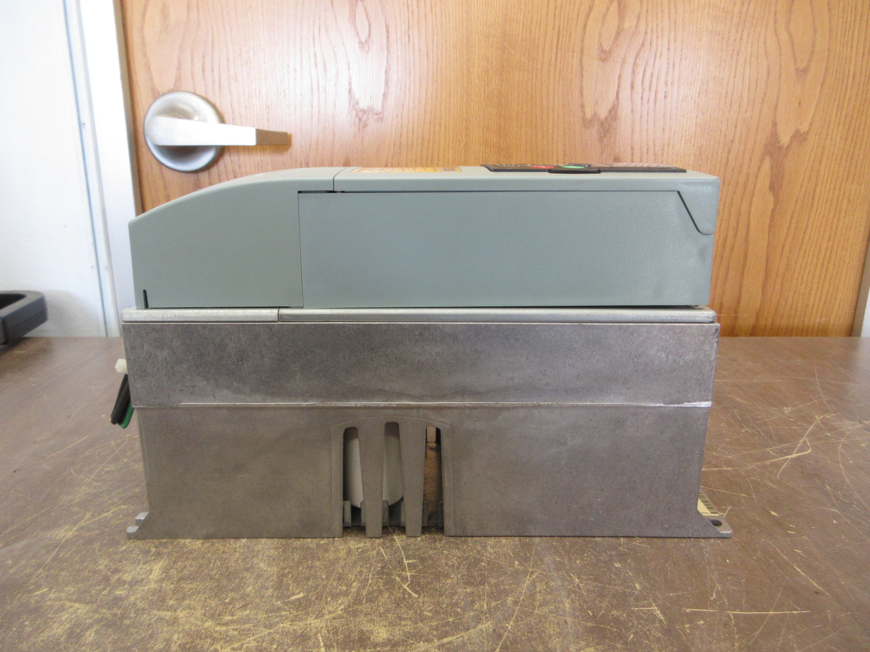 Honeywell AC Drive PA000952H1SSS 5HP 3Ph w/ Keypad Used