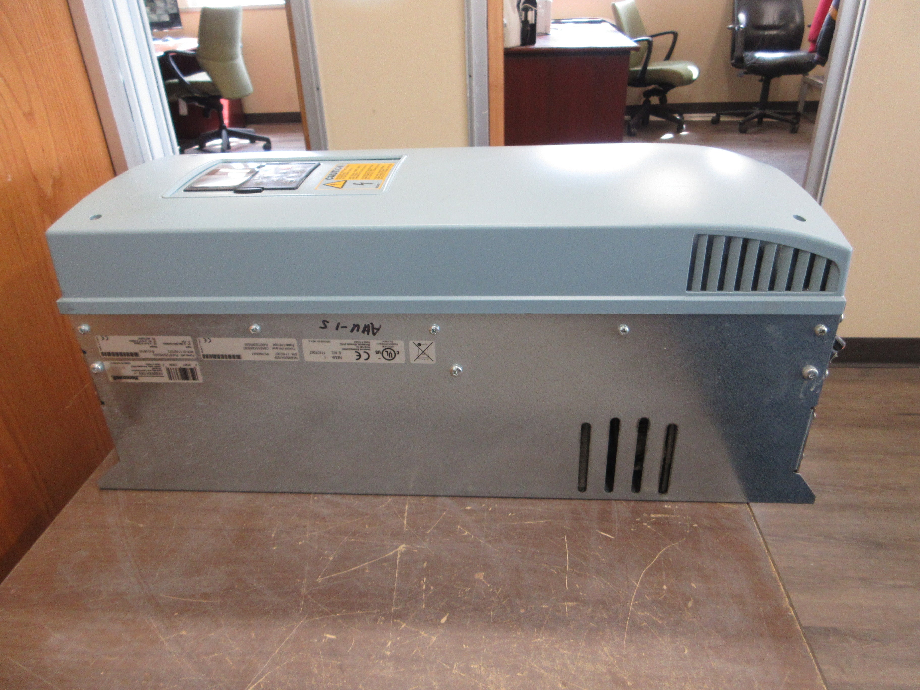 Honeywell AC Drive PA007252H0SSS 50HP 3Ph w/ Keypad Used