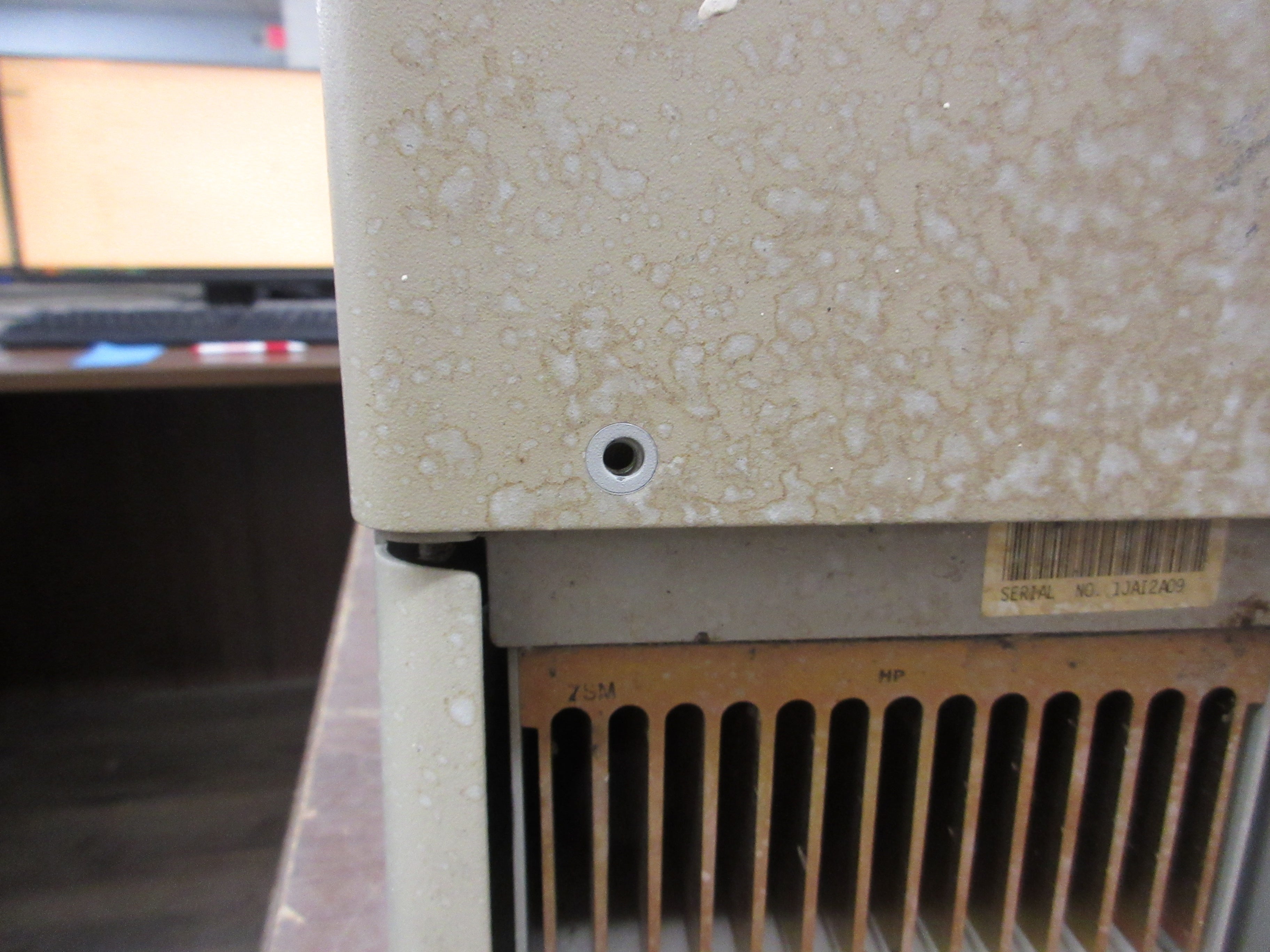 Allen-Bradley 1336 Plus II AC Drive 1336F-B020-AA-EN-L6 20HP 3Ph w/ Keypad Used