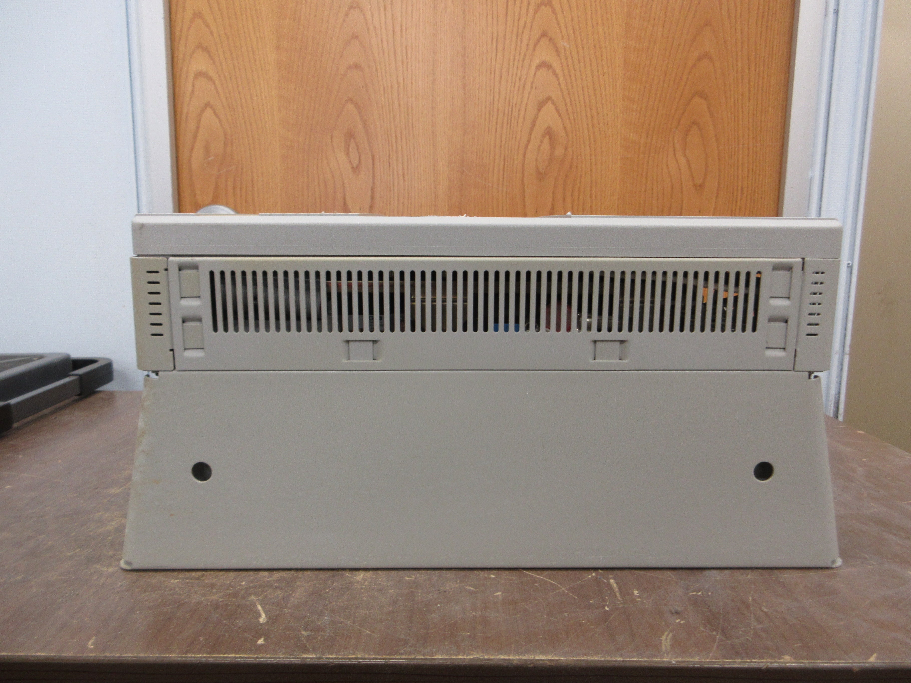 Allen-Bradley 1336 Plus II AC Drive 1336F-B020-AA-EN-L6 20HP 3Ph w/ Keypad Used