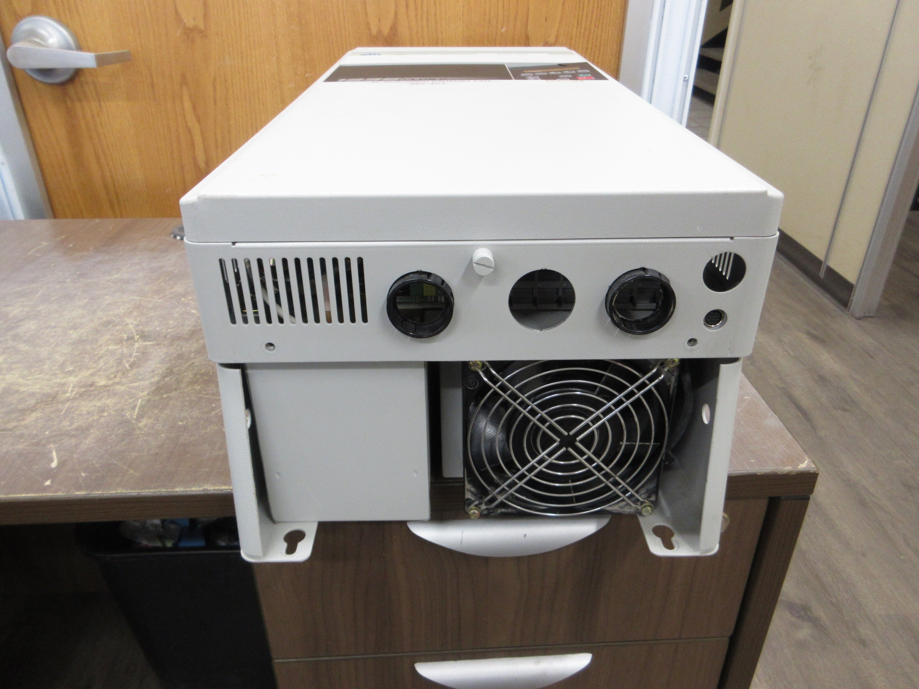 Allen-Bradley 1336 Plus II AC Drive 1336F-B050-AN-EN 50HP 3Ph Used