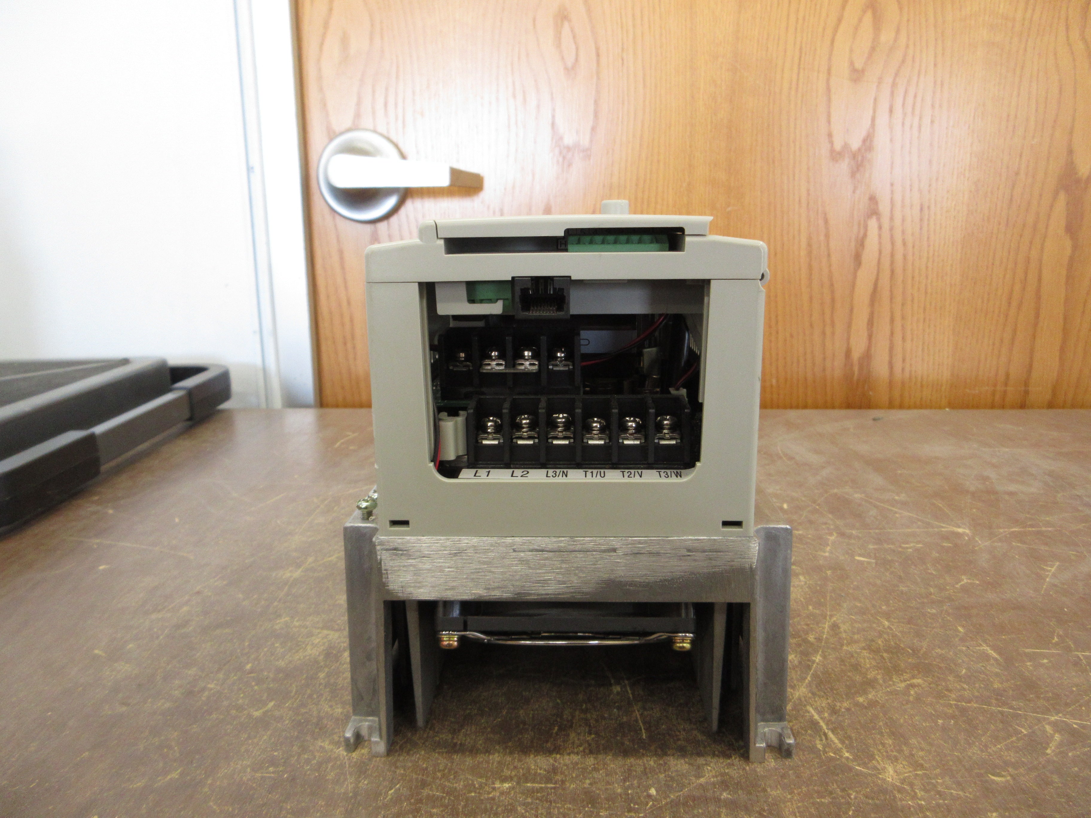 Cutler-Hammer AC Drive AF91AGO B005D 5HP 3Ph Used