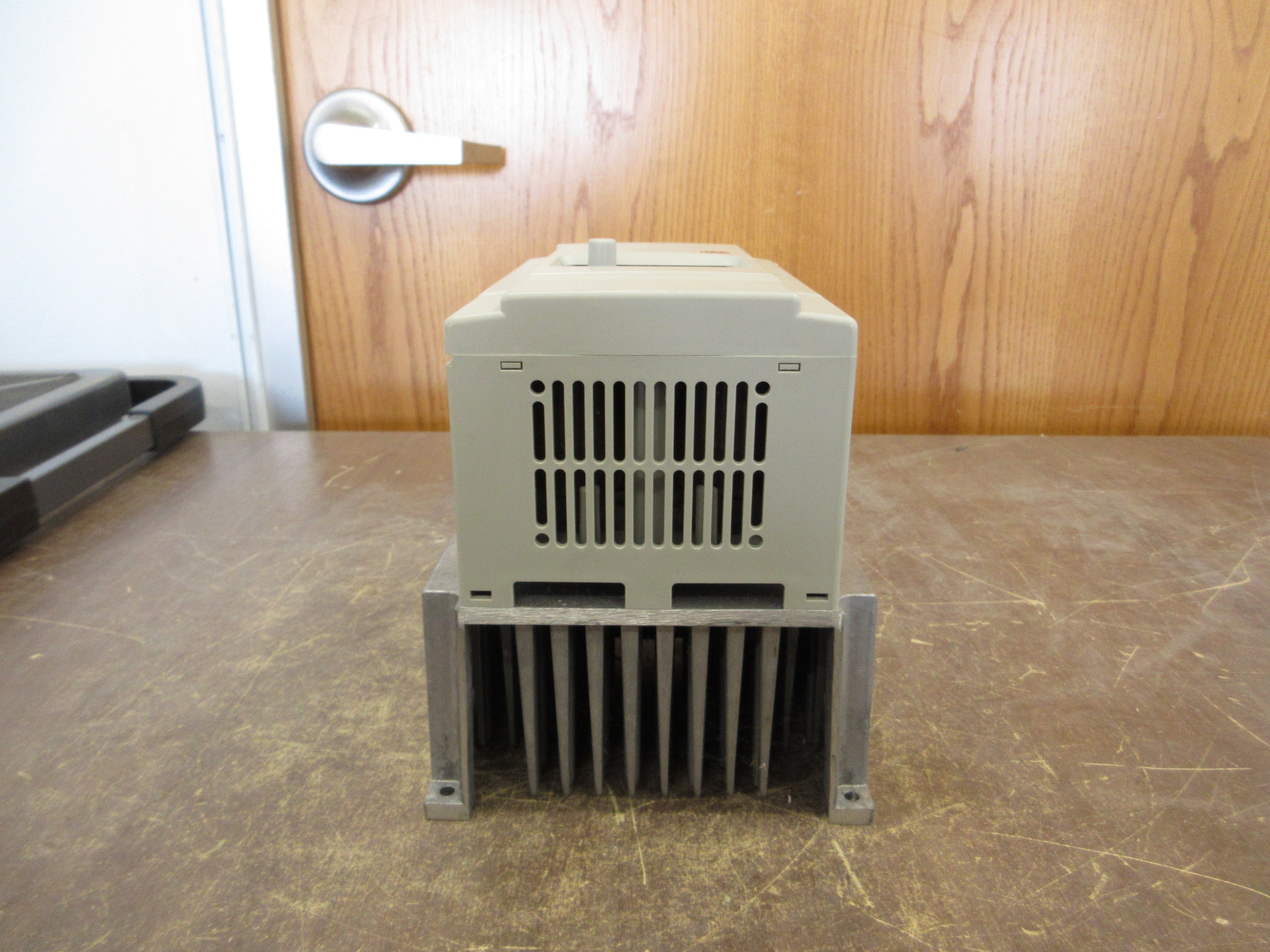 Cutler-Hammer AC Drive AF91AGO B005D 5HP 3Ph Used