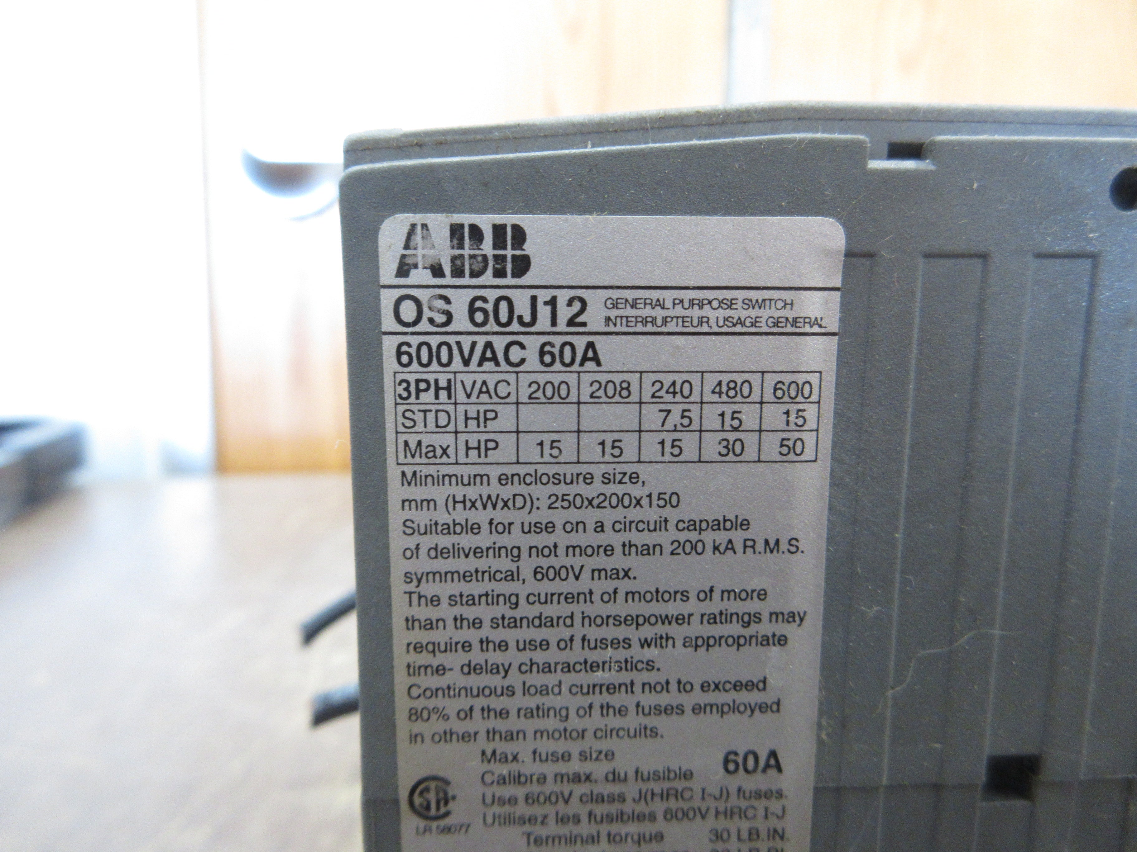 ABB Fusible Disconnect Switch OS 60J12 60A 600V 3P (3) 35A Fuses Used