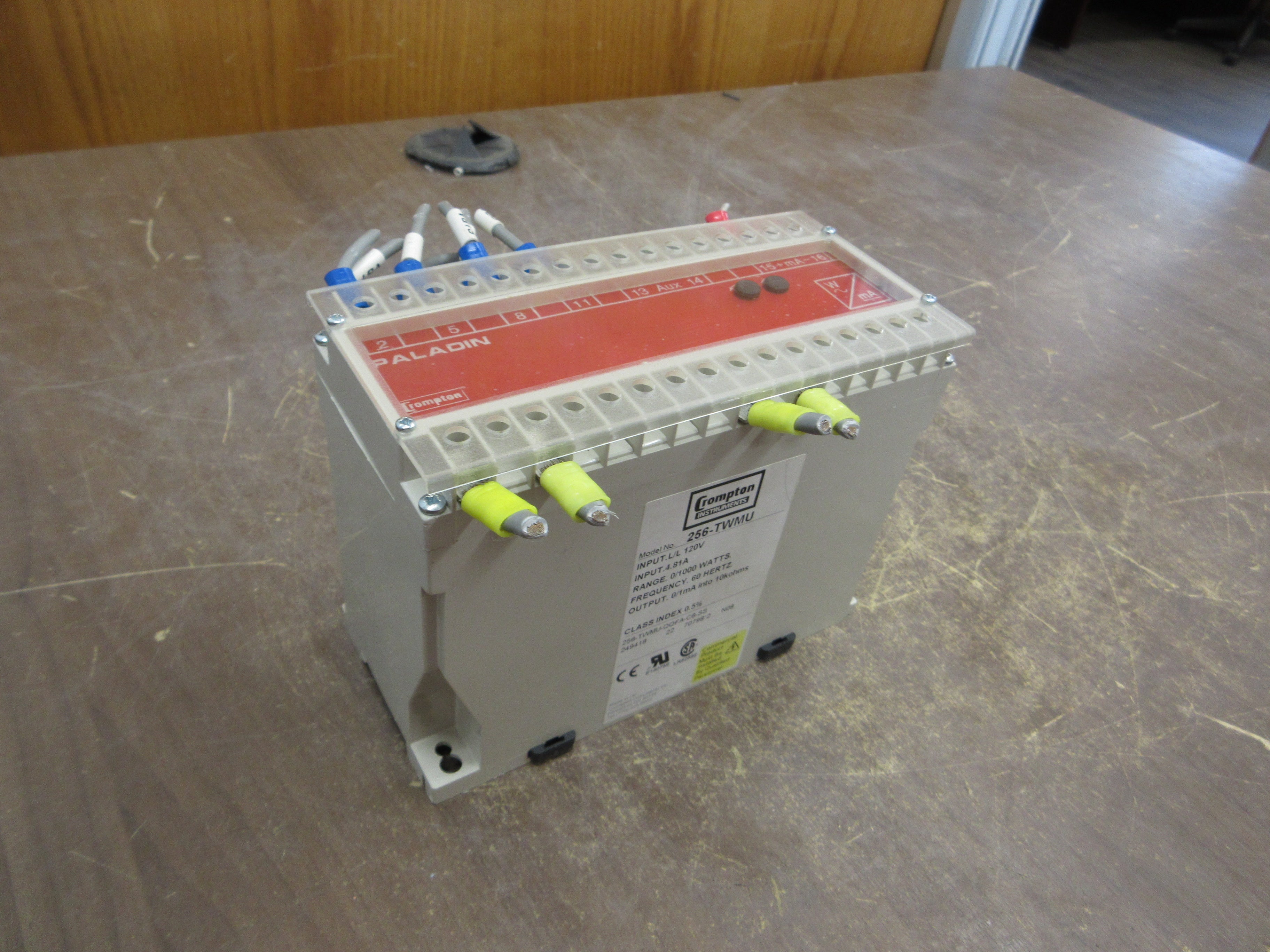 Crompton Paladin Transducer 256-TWMU-QQFA-C6-SS 120V 4.81A 60Hz Range: 0-1000W