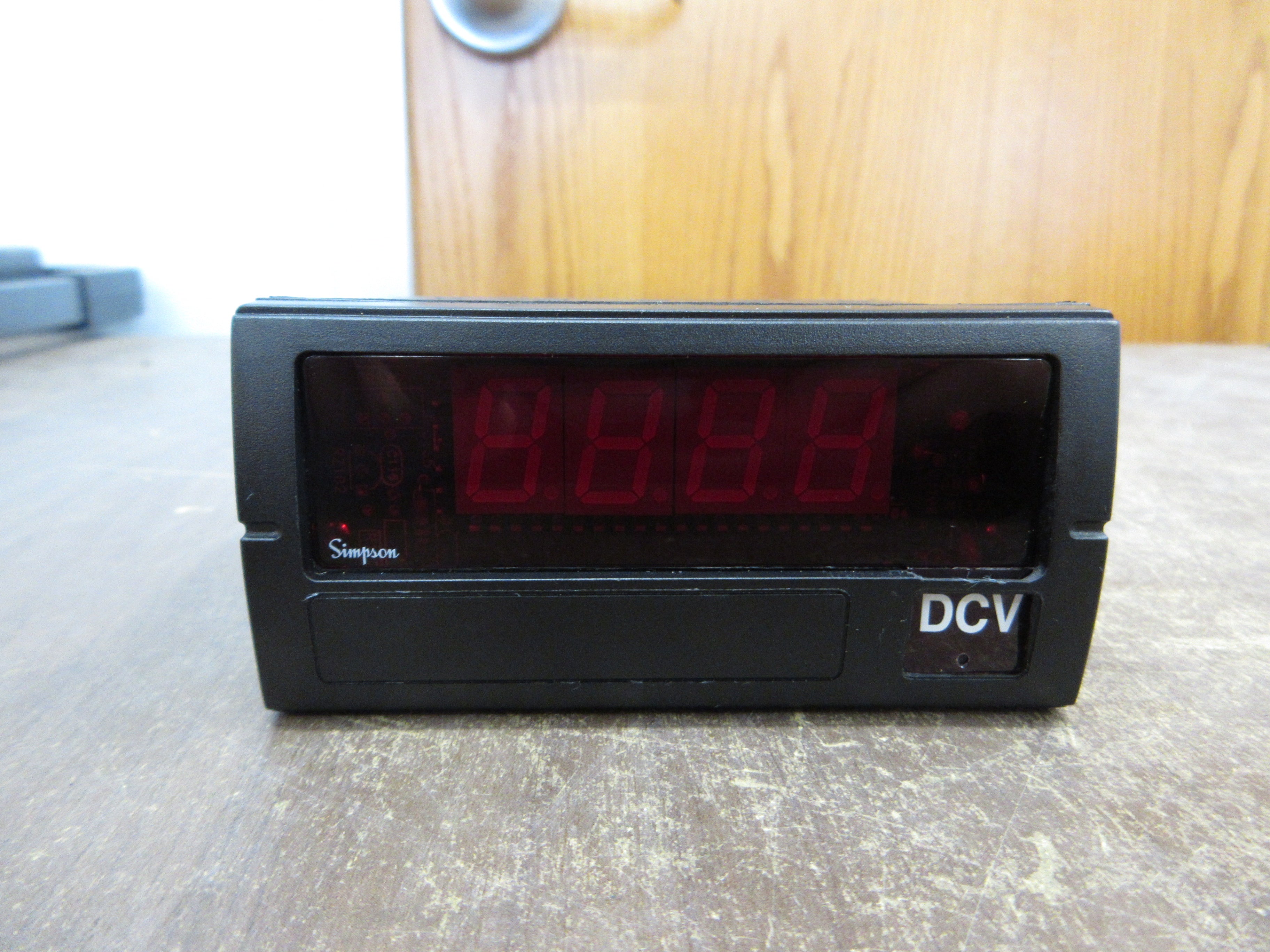 Simpson Panel Meter F451110 Input: 200mV DC New Surplus