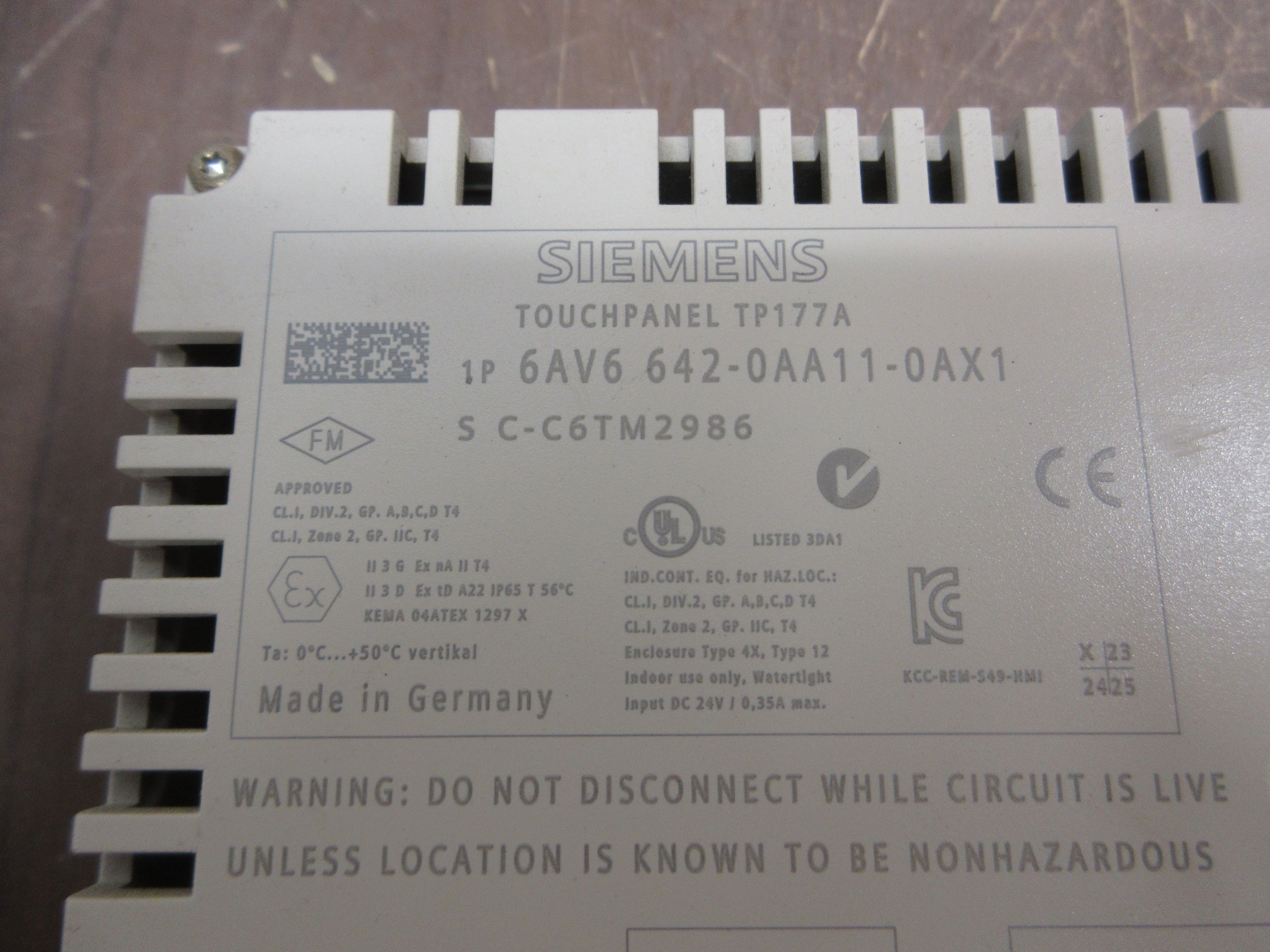 Siemens Simatic TP177A Touch Panel 6AV6 642-0AA11-0AX1 24VDC Used