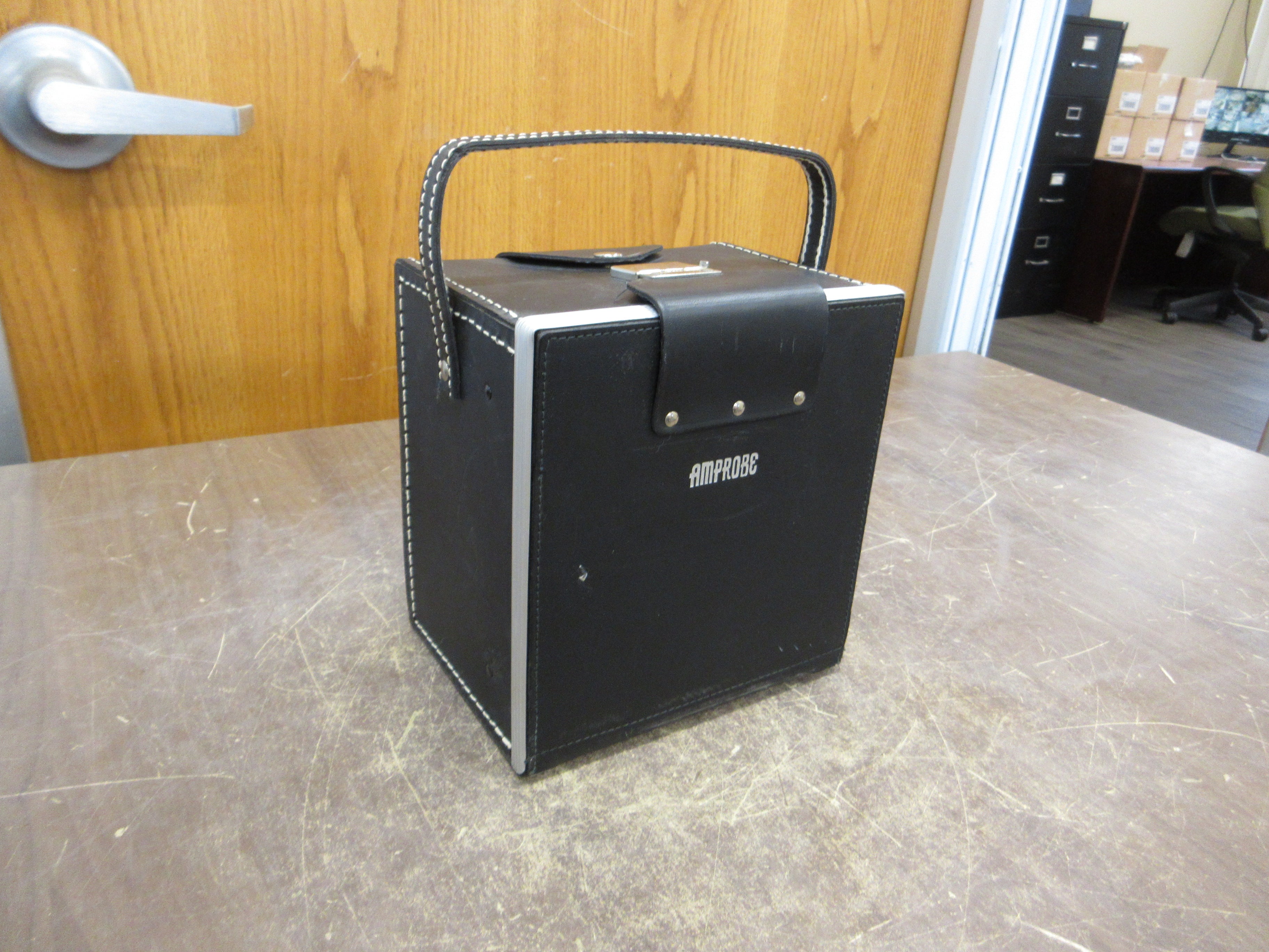 Amprobe Temperature / Event Recorder LT8200R Range: -3.5°-118°F, -40°-60°F Used