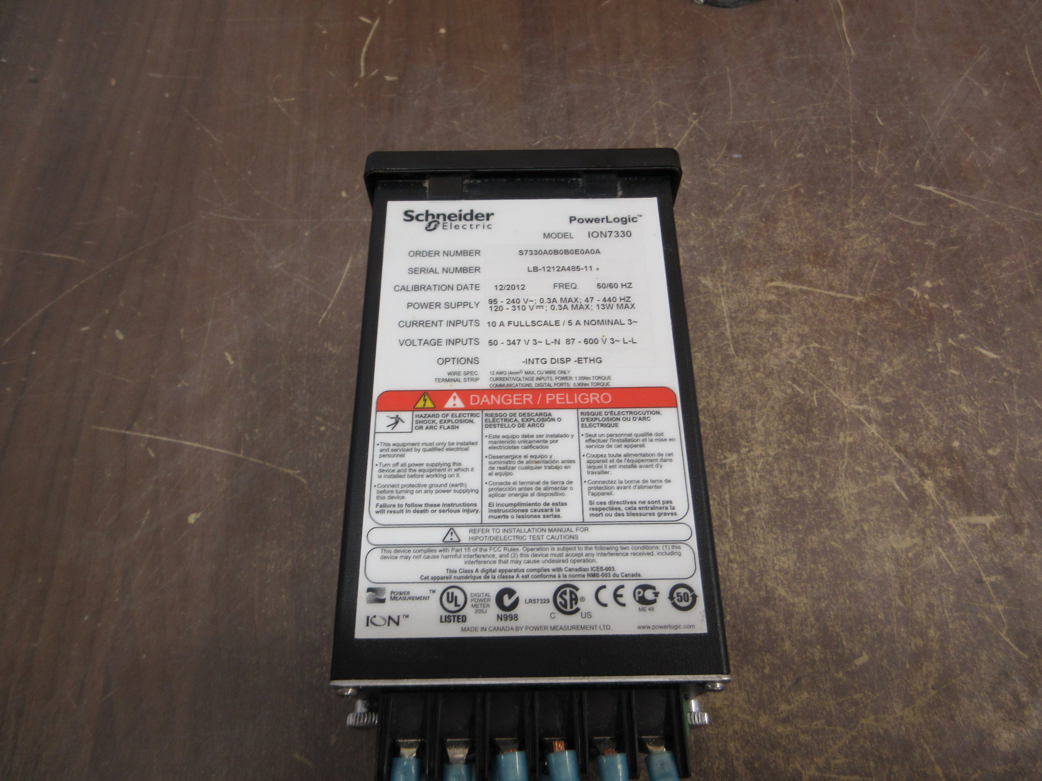 Square D PowerLogic ION7330 Power Meter S7330A0B0B0E0A0A Used
