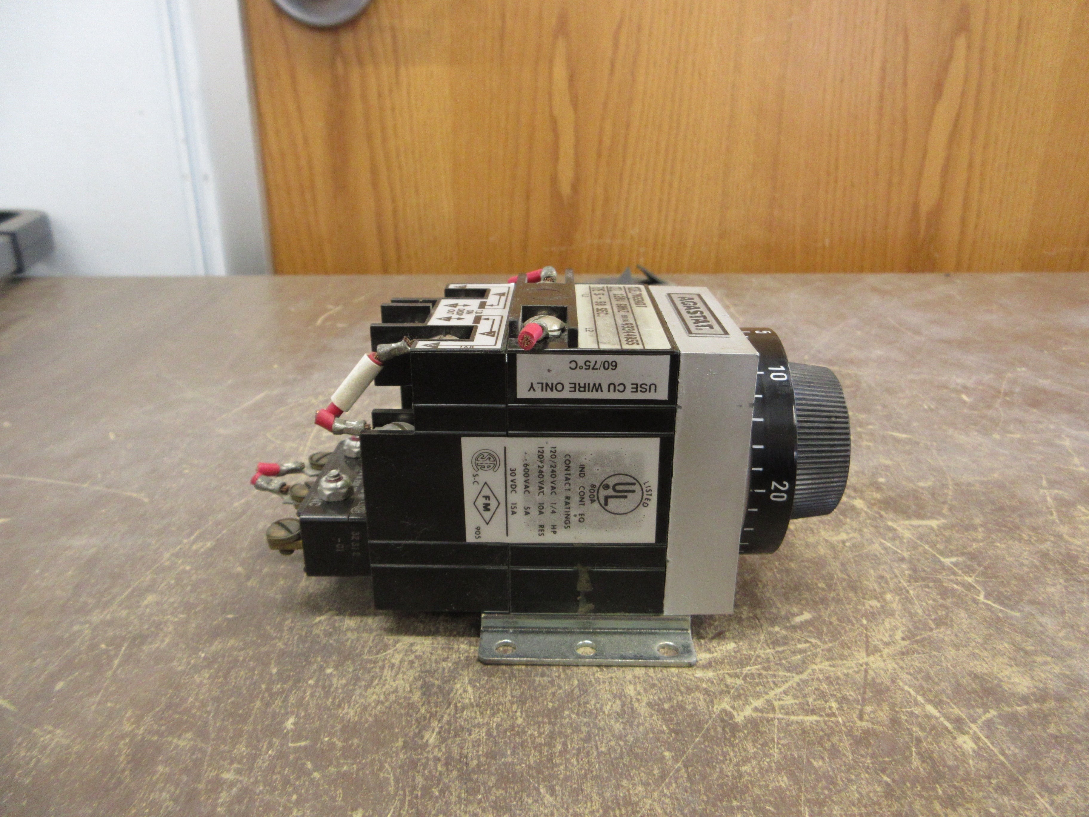 Agastat Timer 7022ADT 120V Coil Time: 5-50 Sec. Used
