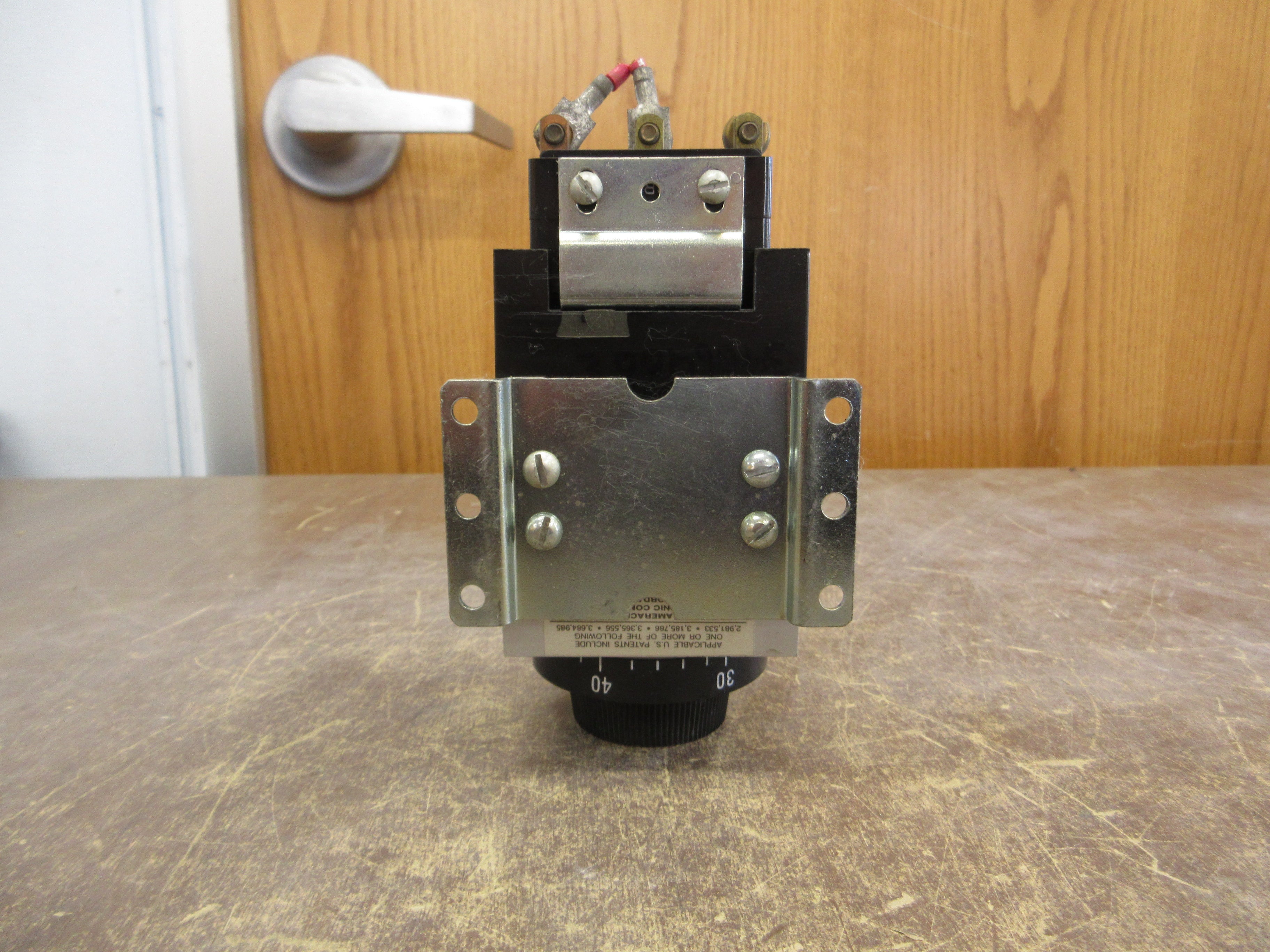 Agastat Timer 7022ADT 120V Coil Time: 5-50 Sec. Used