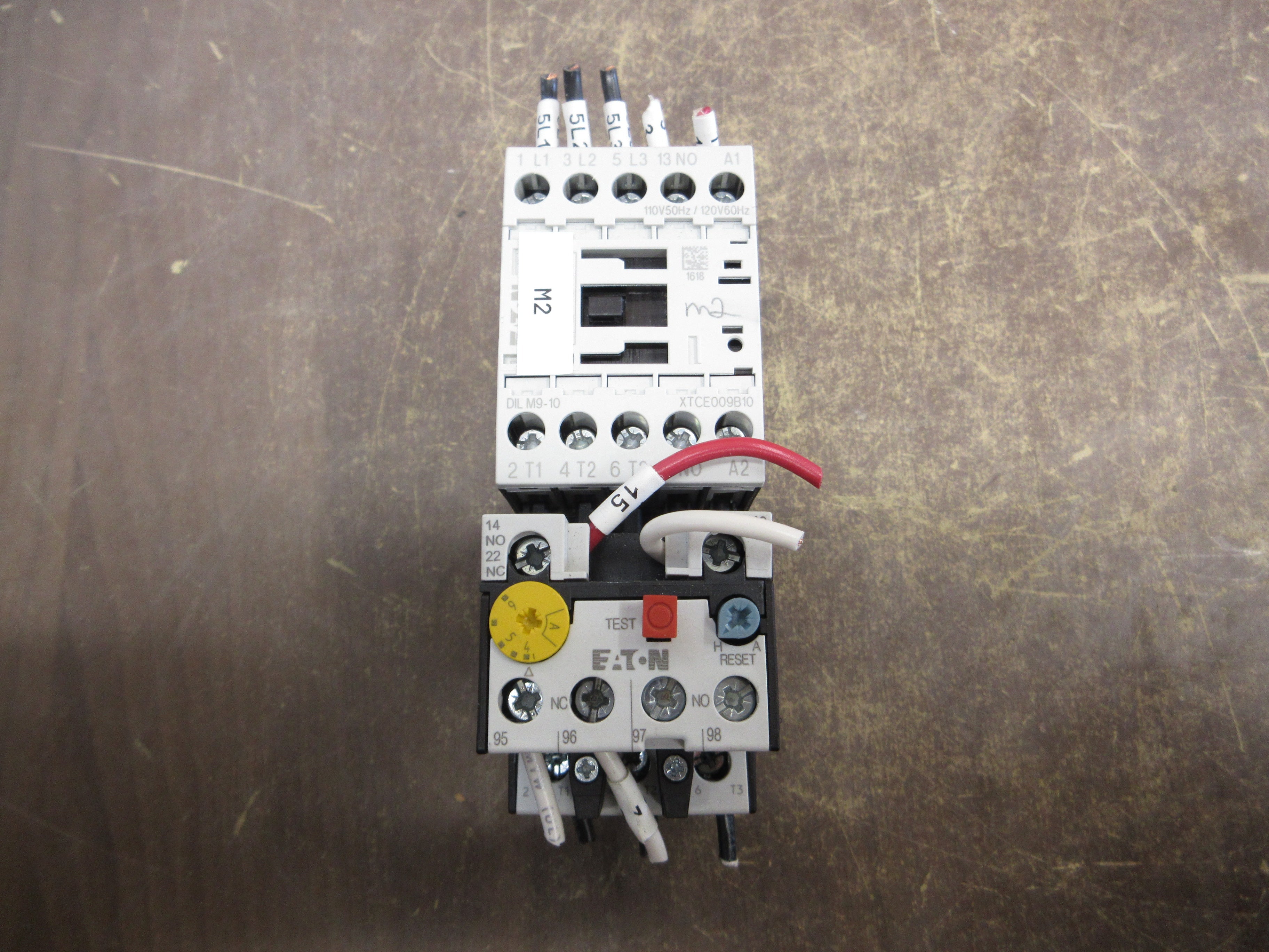 Eaton Starter DIL M9-10 XTCE009B10 / ZB12-6 XTOB006BC1 120V Coil Trip: 4-6A Used