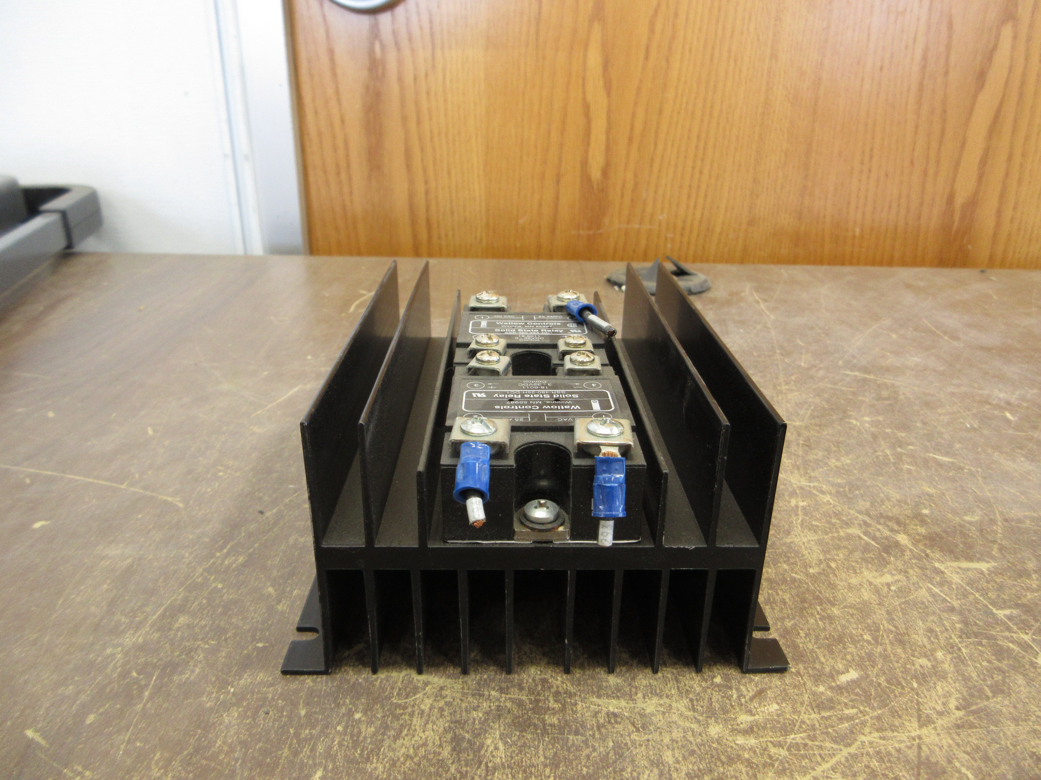 Watlow Dual Solid State Relay HS2525H-DC 480V 25A Control: 3-32VDC Used