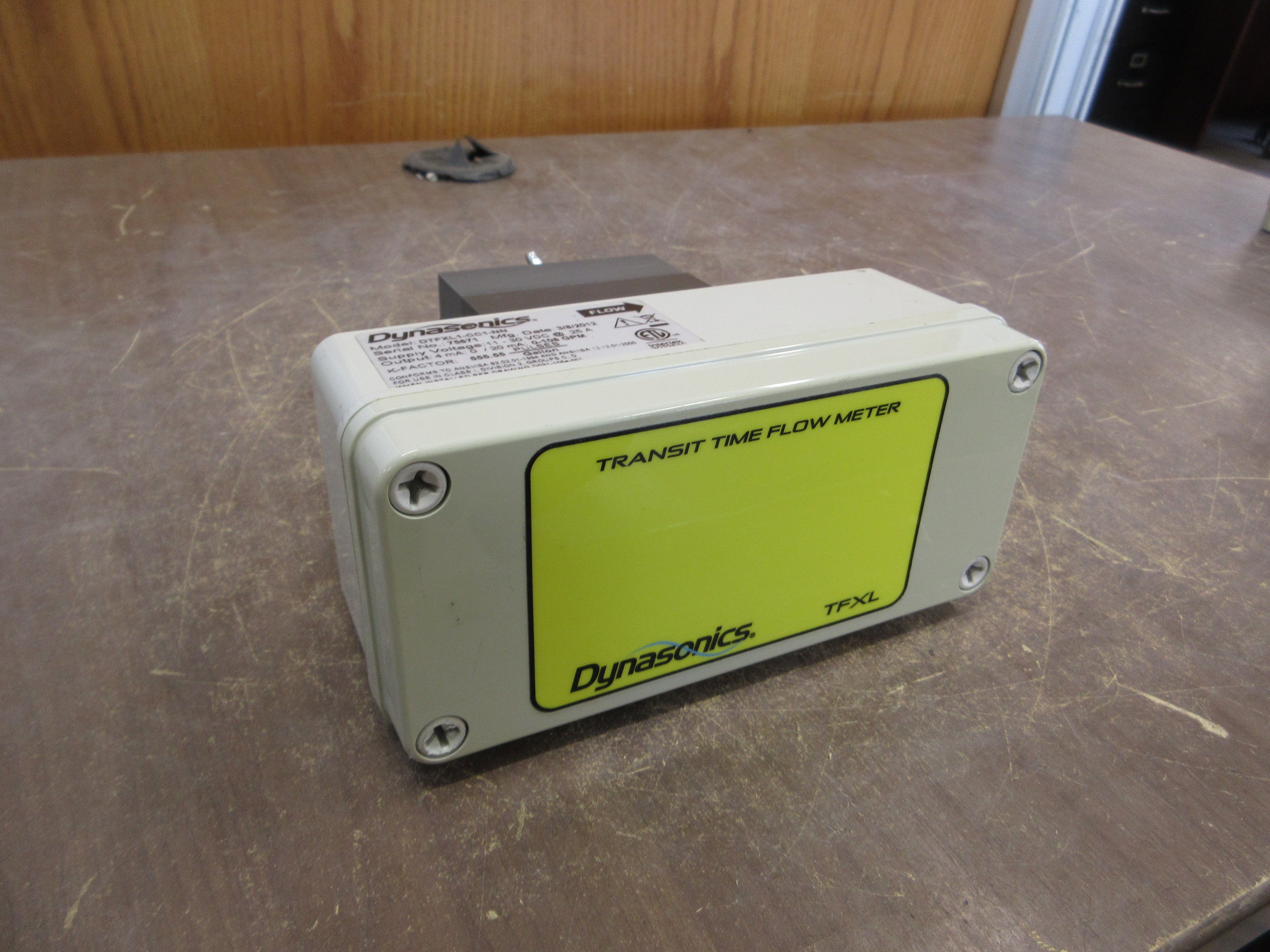 Dynasonics Ultrasonic Flowmeter DTFXL1-CC1-NN 11-30VDC Used