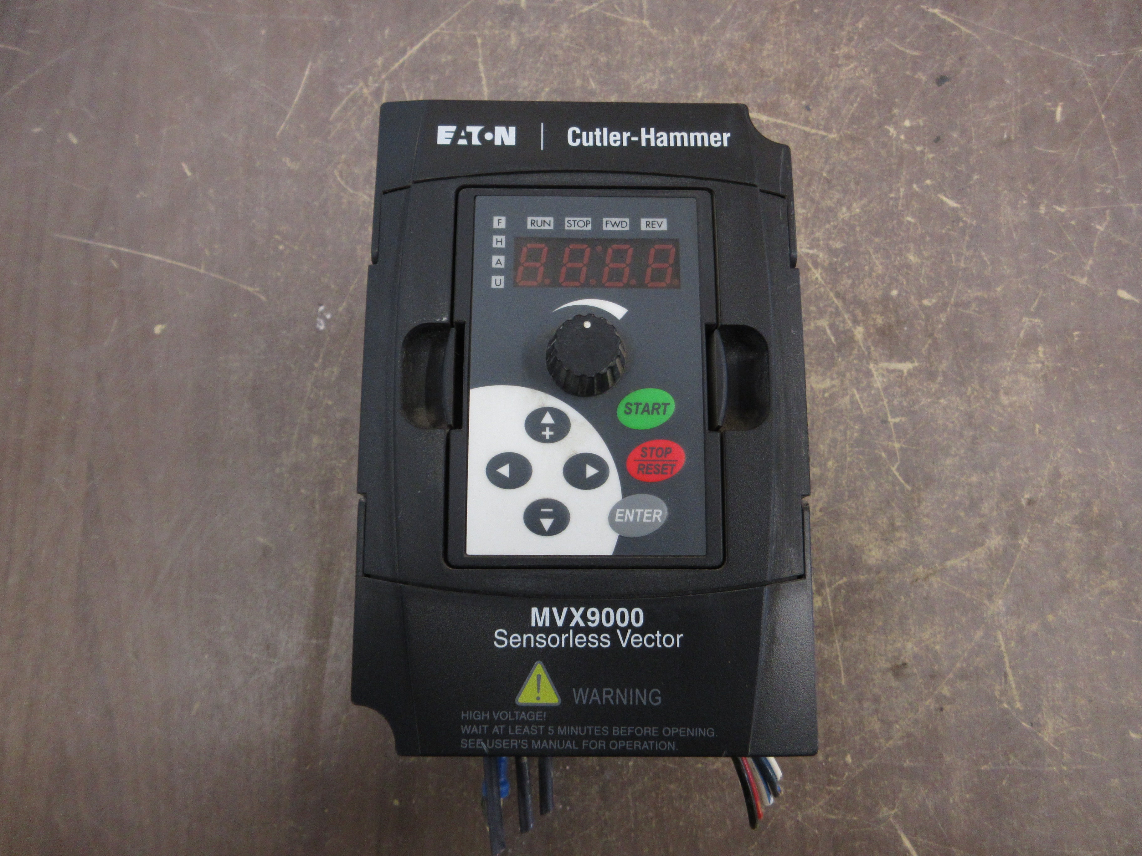 Eaton MVX9000 AC Drive MVX003A0-4 3HP 3Ph w/ Keypad Used