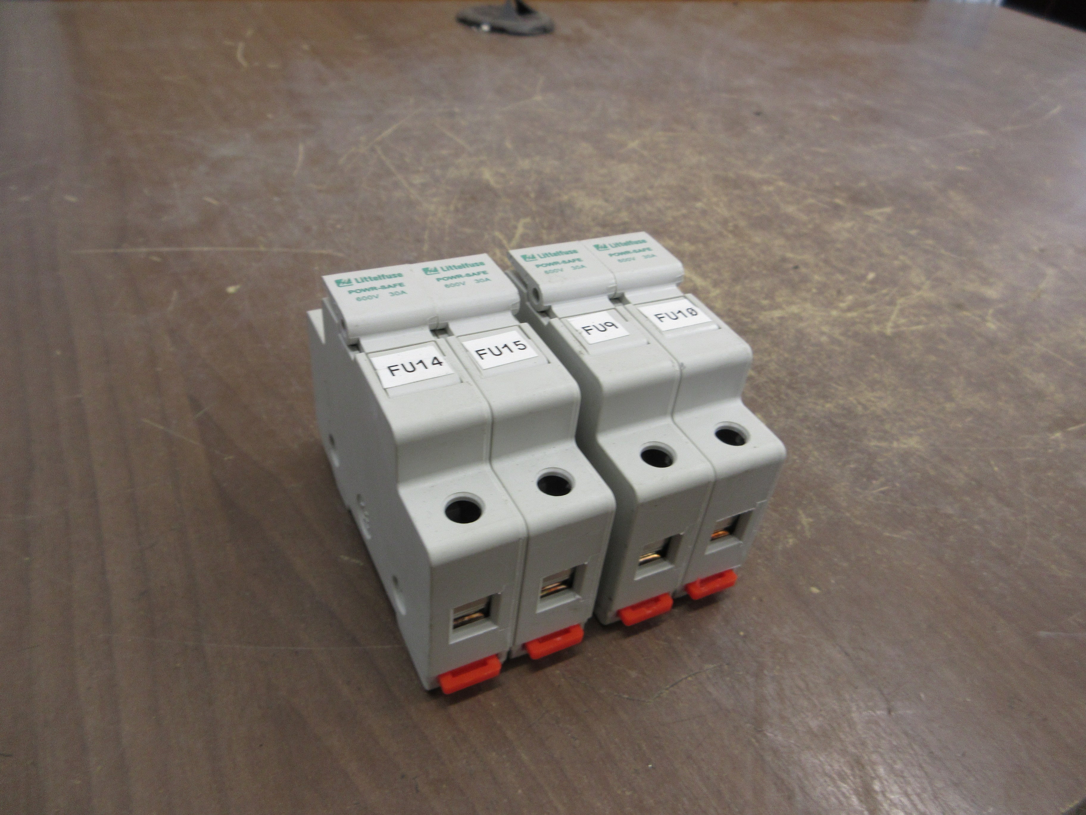 Littelfuse Fuseholder LPSC CH 30A 600V 2P *Lot of 2* Used