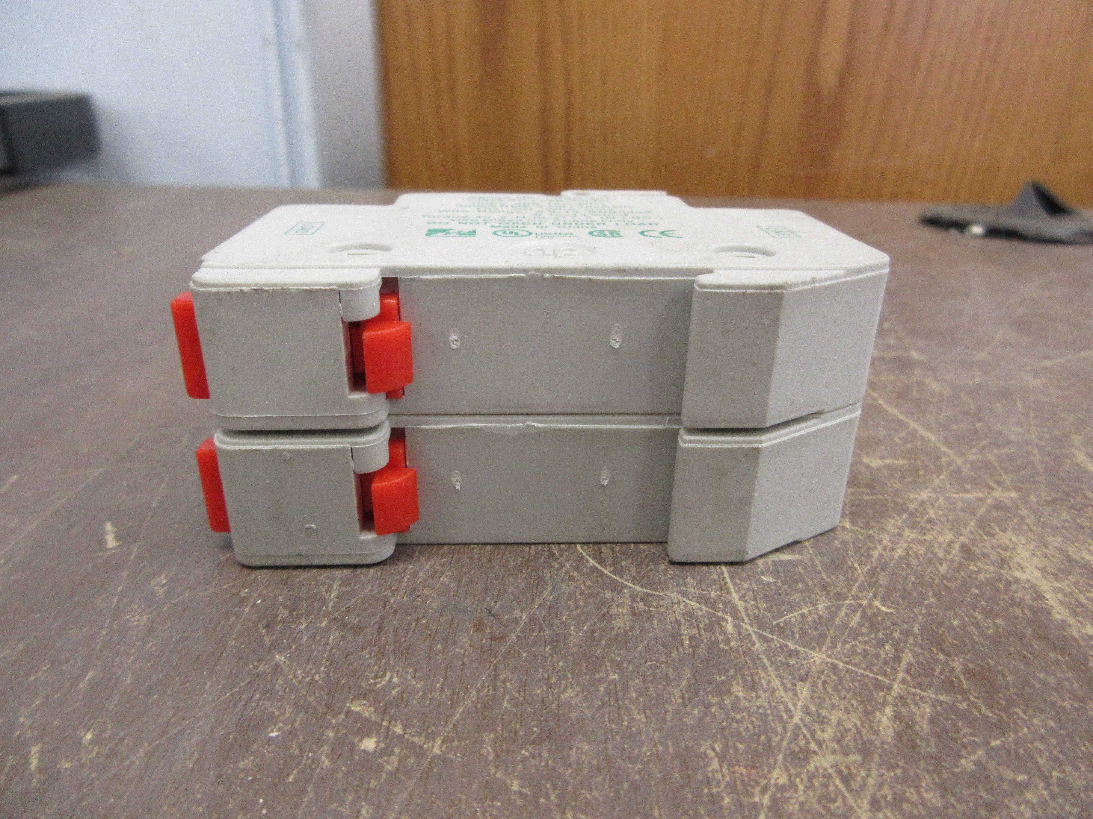 Littelfuse Fuseholder LPSC CH 30A 600V 2P *Lot of 2* Used