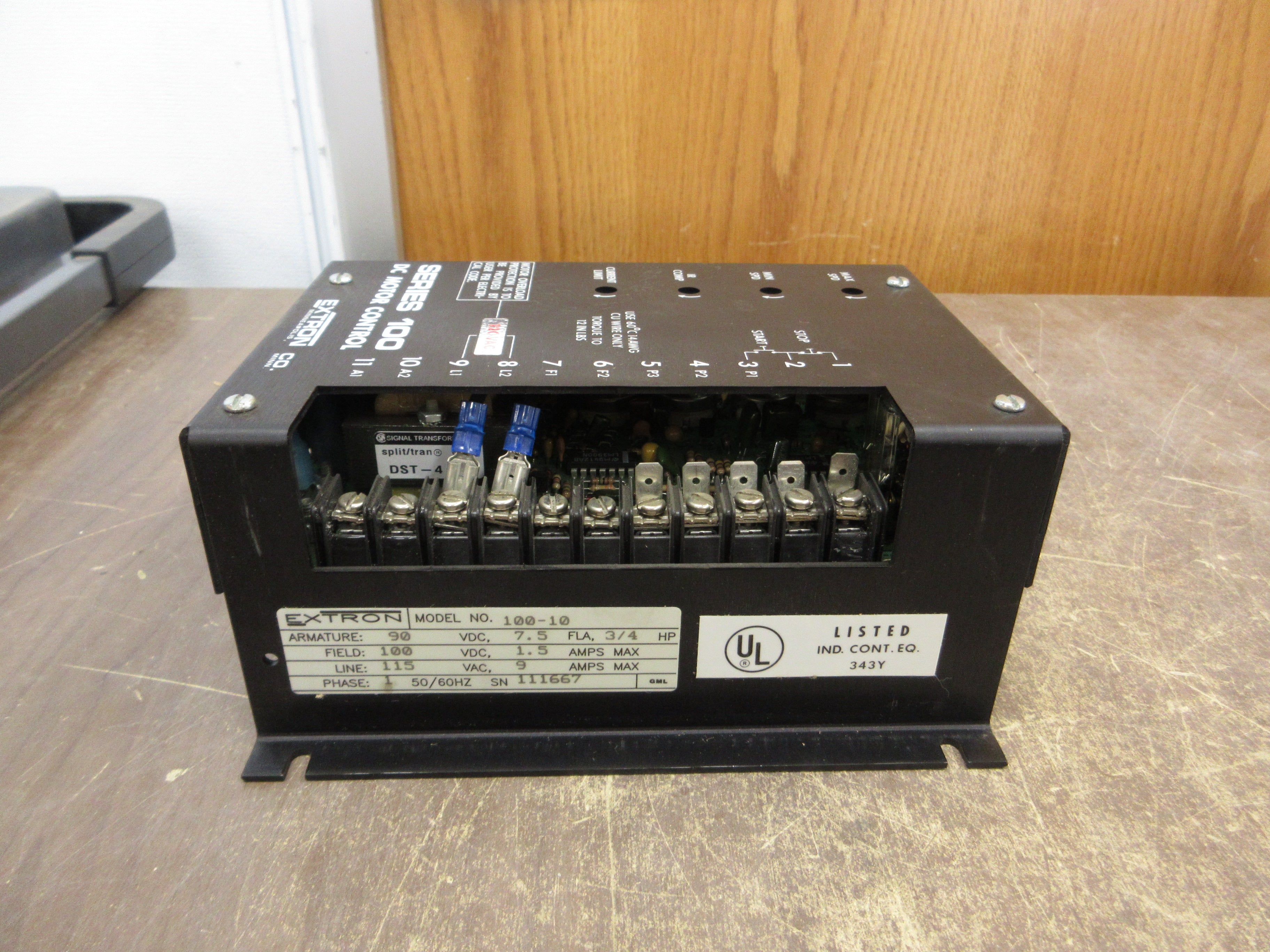 Extron DC Motor Control 100-10 1/4 to 3/4HP Armature: 90 VDC Field: 100 VDC