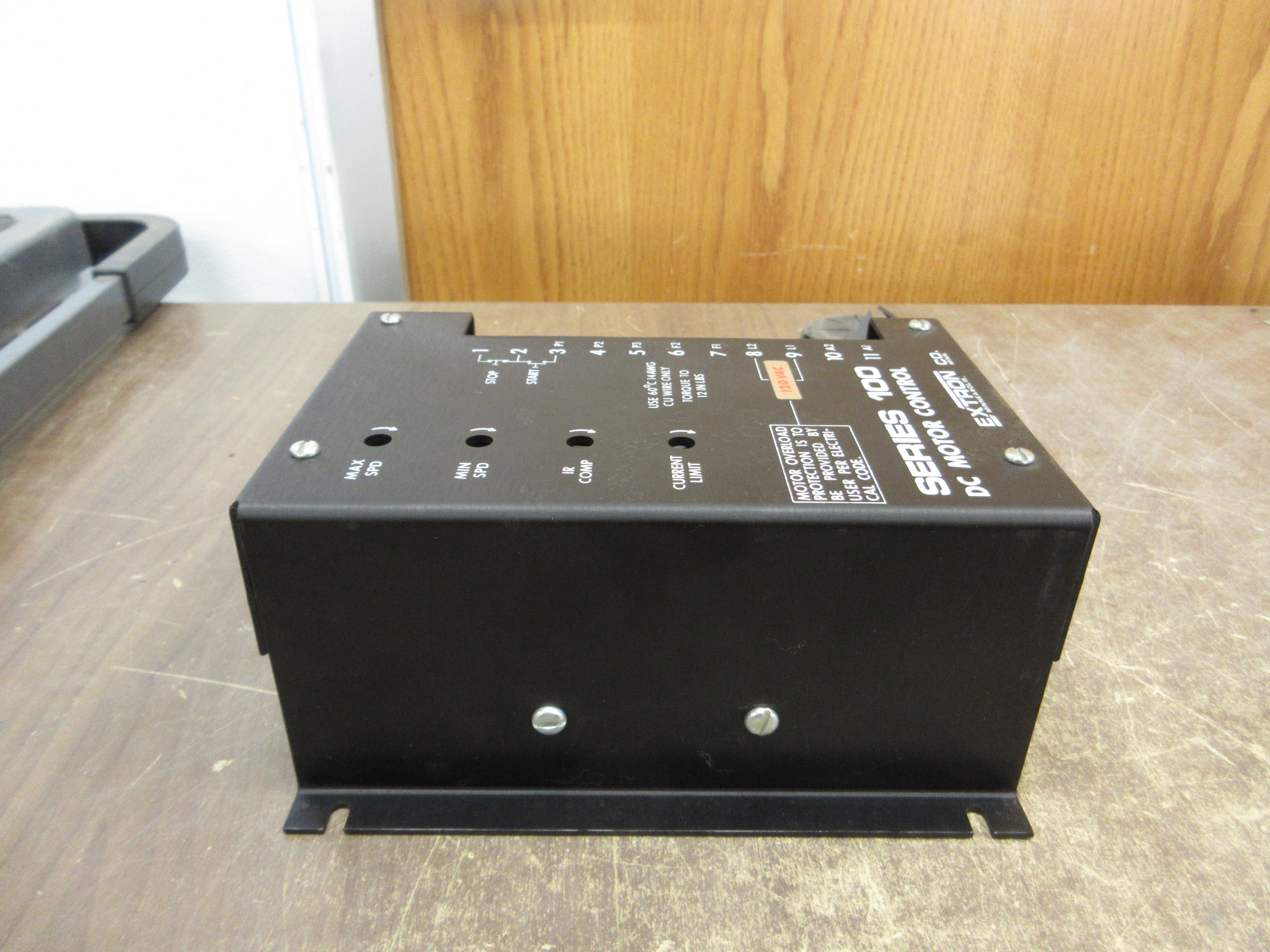Extron DC Motor Control 100-10 1/4 to 3/4HP Armature: 90 VDC Field: 100 VDC