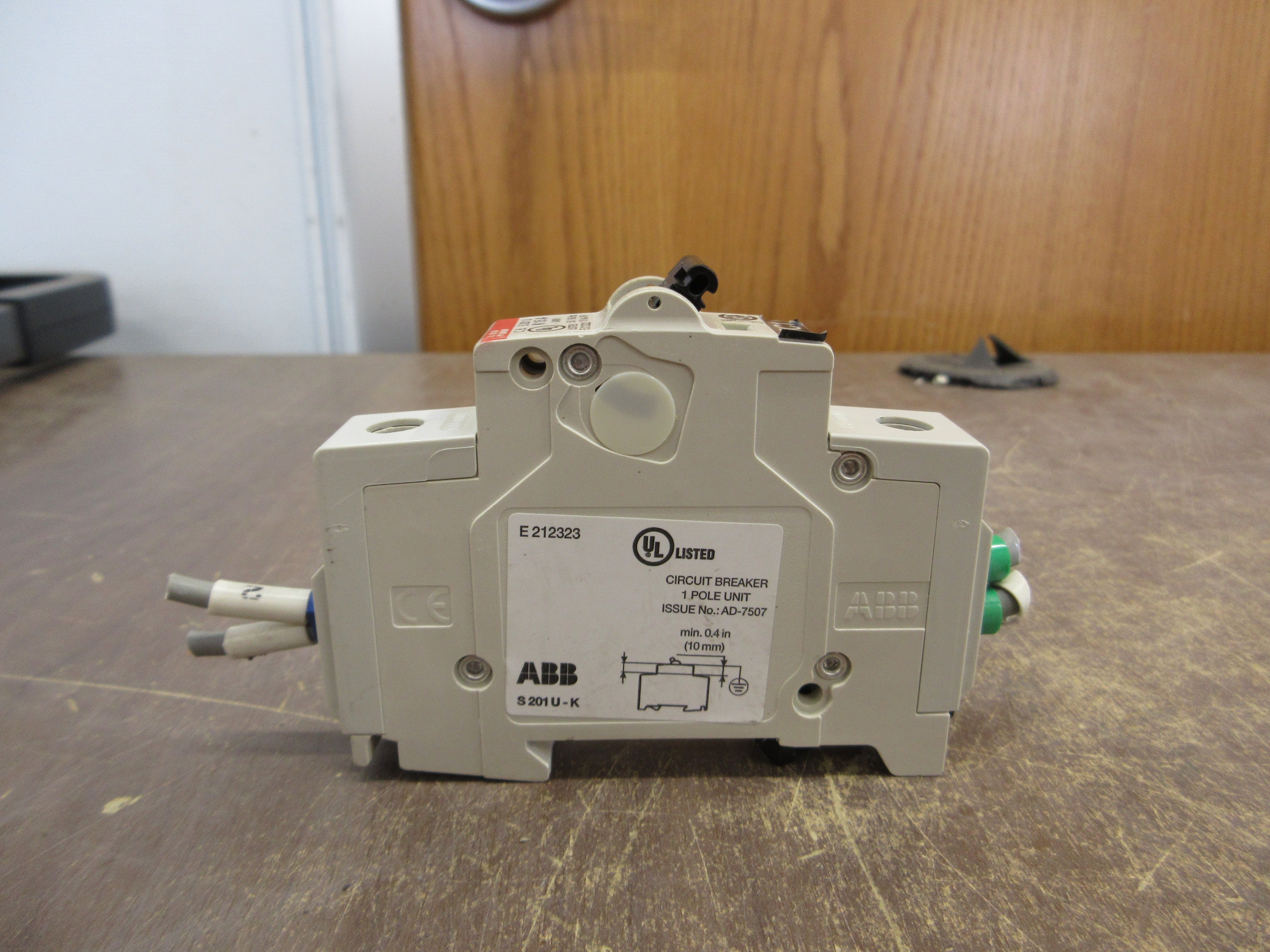 ABB Circuit Breaker S201U-K15 15A 240V 1P Used