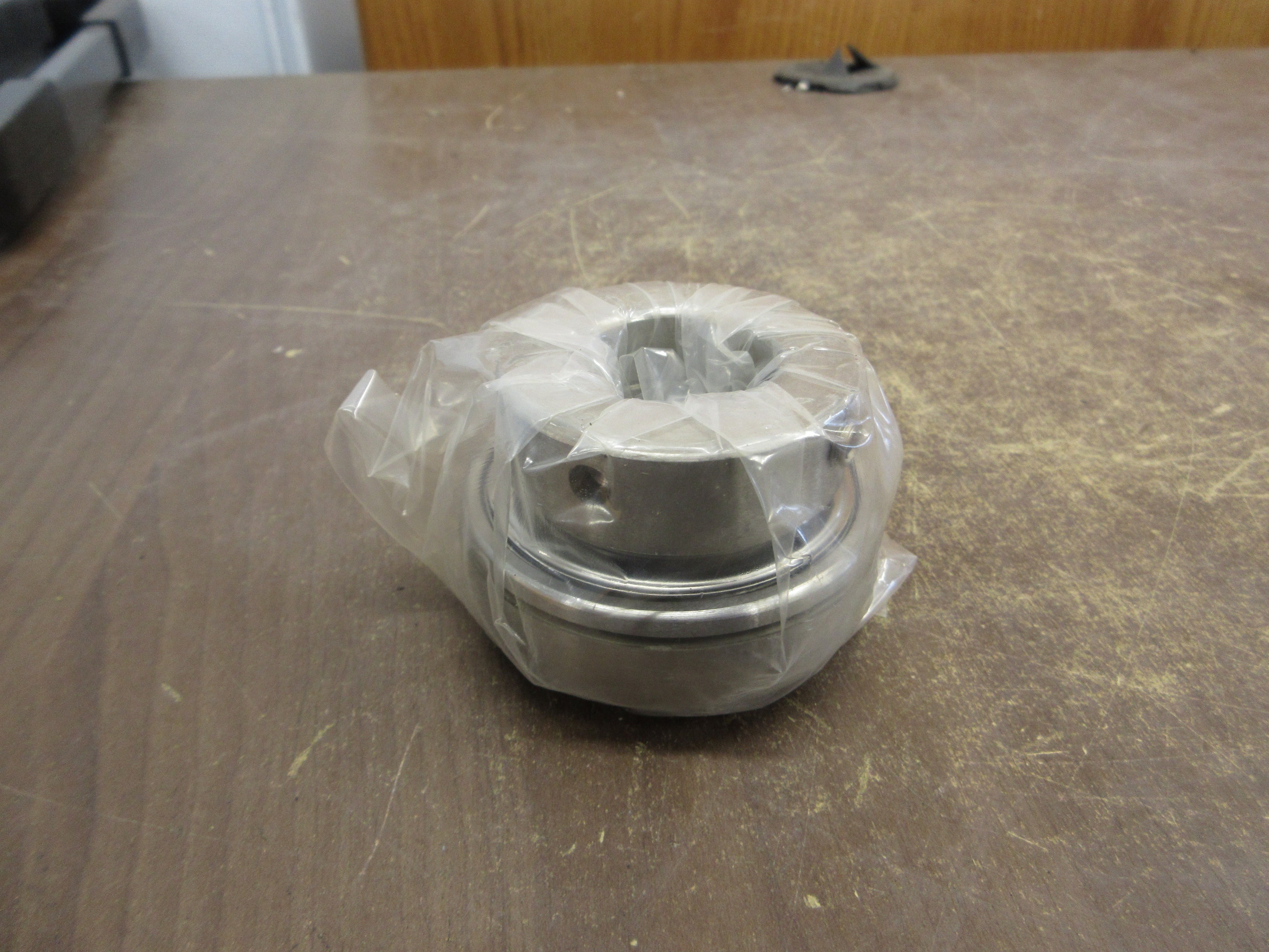 IPTCI Stainless Steel Bearing Insert SNA 207 20 1-1/4" Eccentric Locking