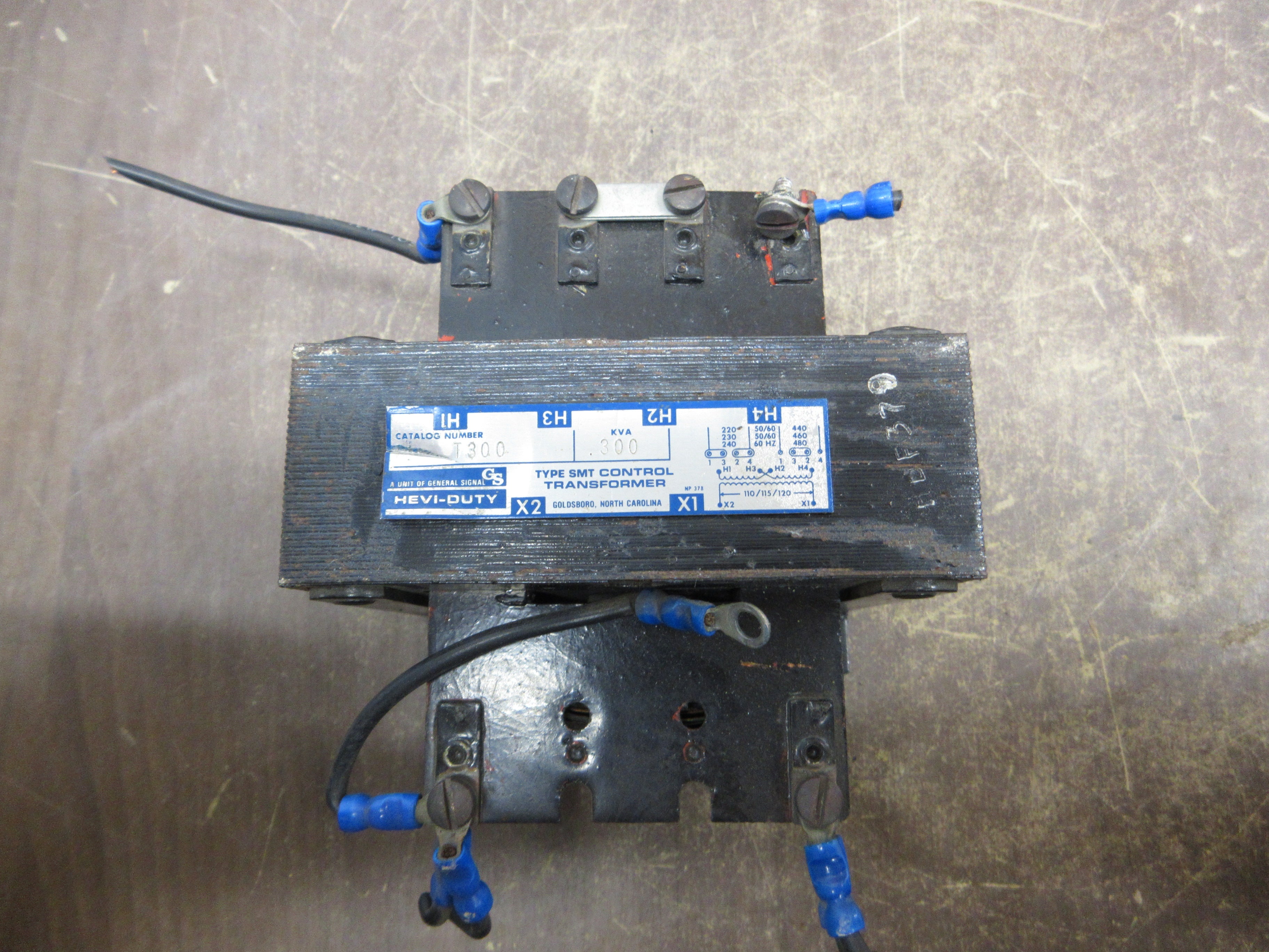 Hevi-Duty Type SMT Control Transformer T300 0.300kVA Pri: 240/480V Sec: 120V