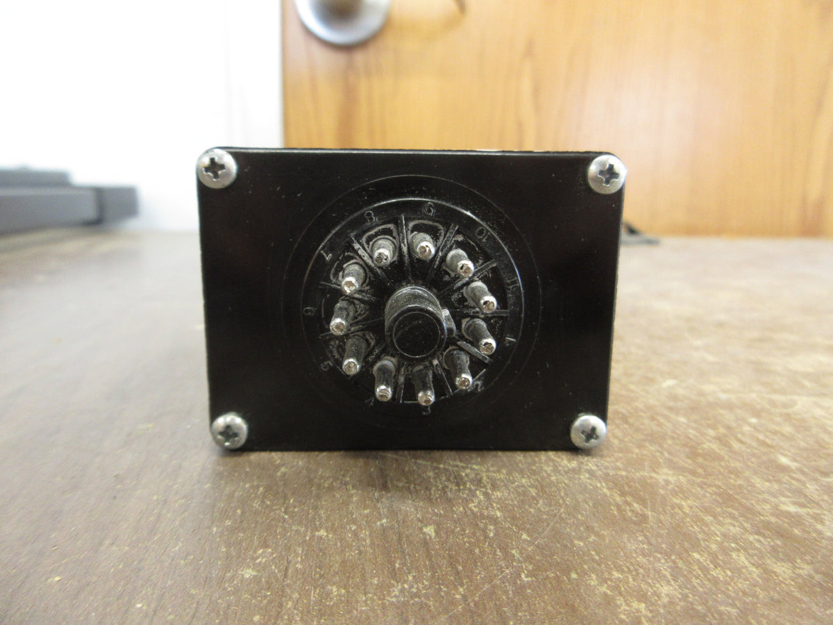 Macromatic Time Delay Relay TR-61622 Ser. B 120V Range: 0.1s-2Hr Off-Delay Used