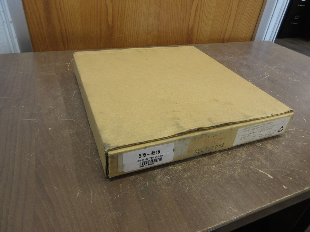 Siemens DC Output Module 505-4516 1/2A DC New Surplus