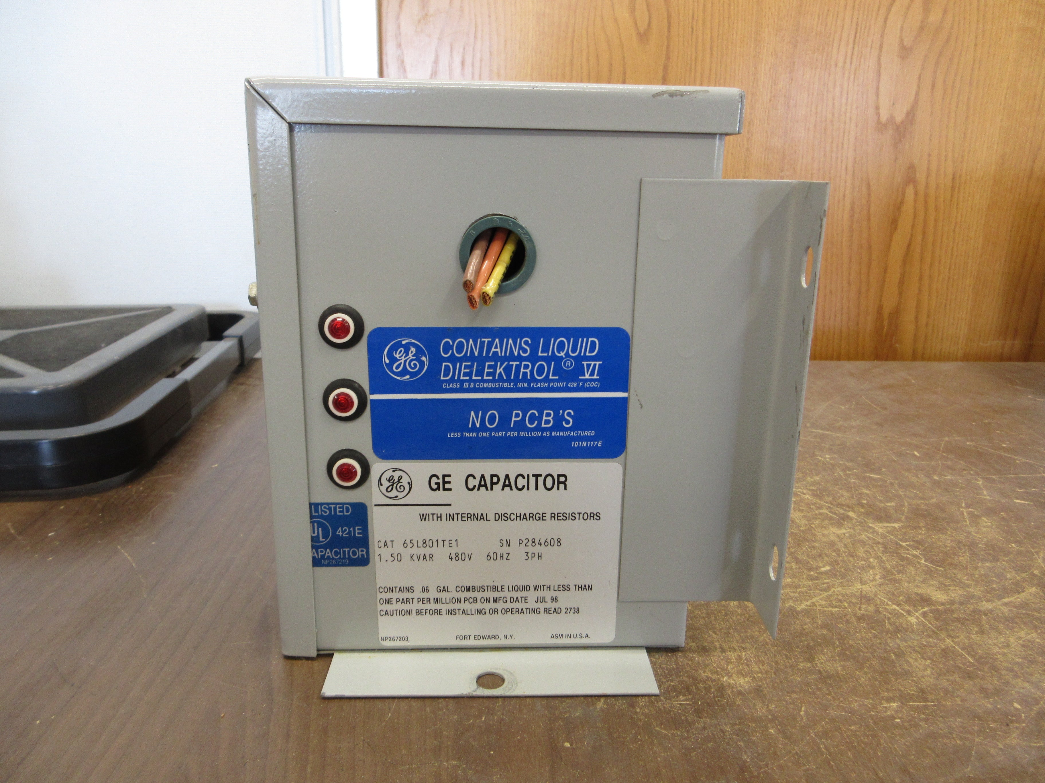 GE Capacitor 65L801TE1 1.5kVAR 480V 60Hz 3Ph Used