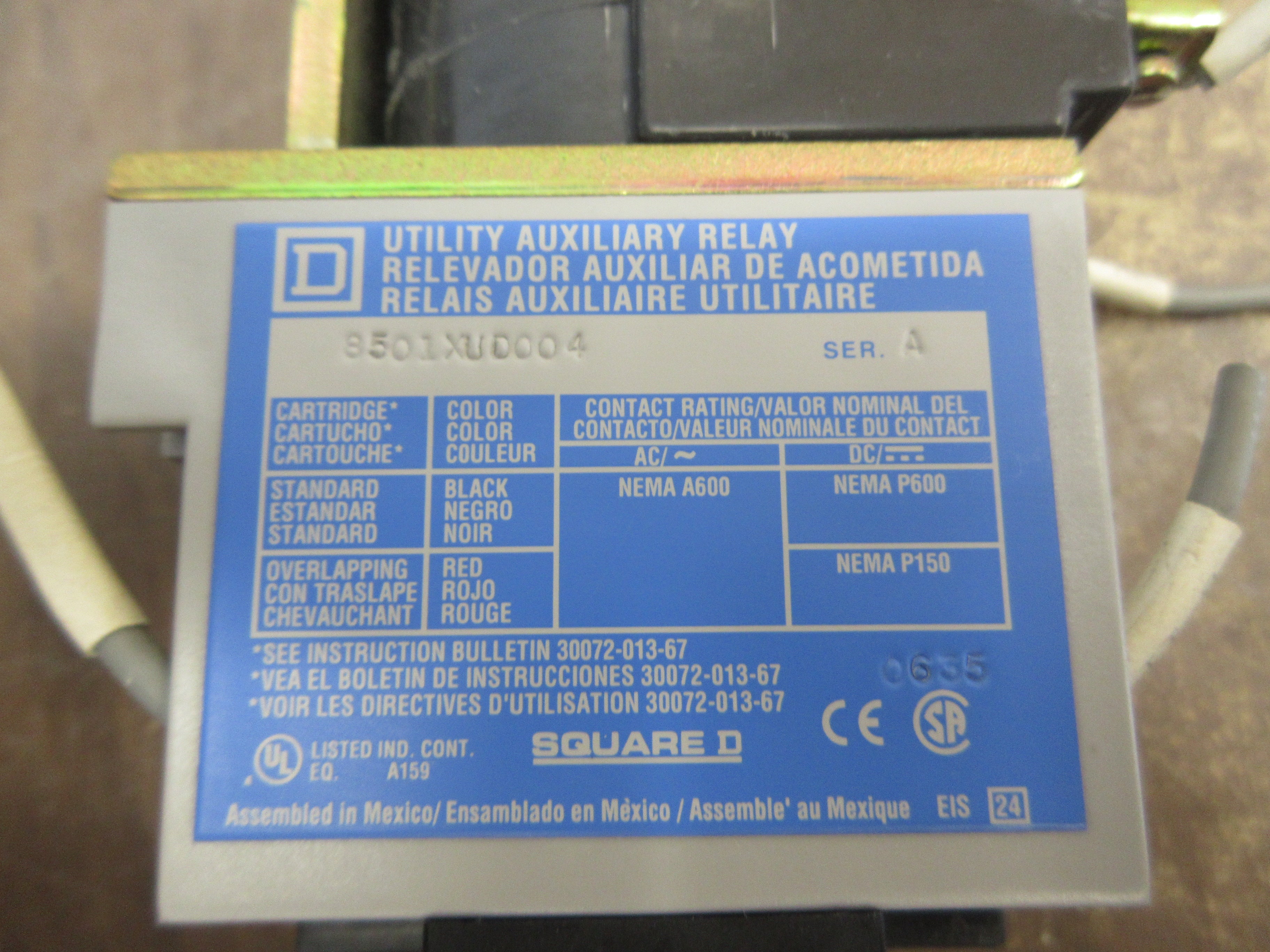 Square D Utility Auxiliary Relay 8501XUD004 Ser. A 125VDC Coil Used