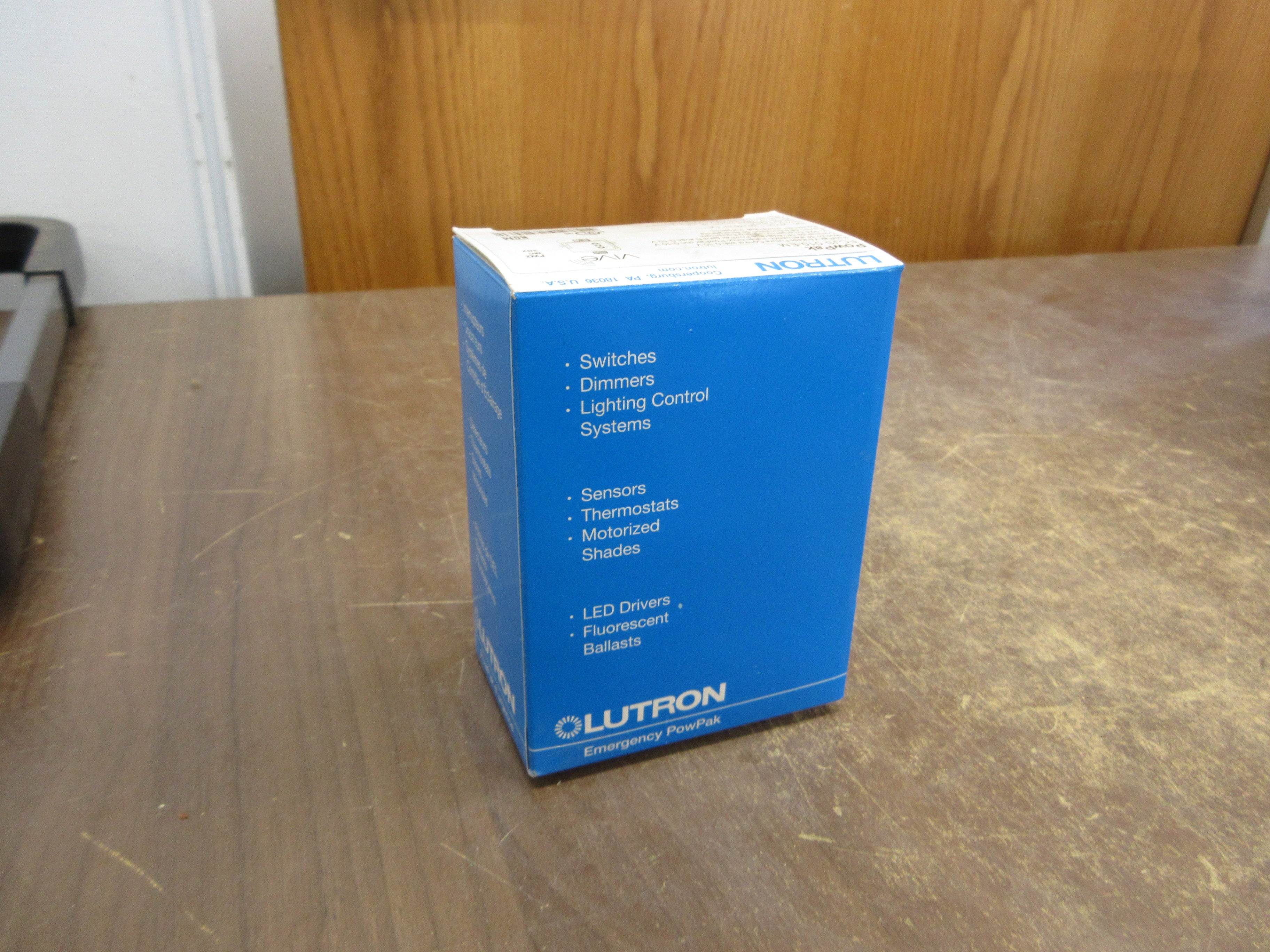 Lutron PowPak Wireless Fixture Control FCJS-010-EM 120-277VAC 0-10VDC