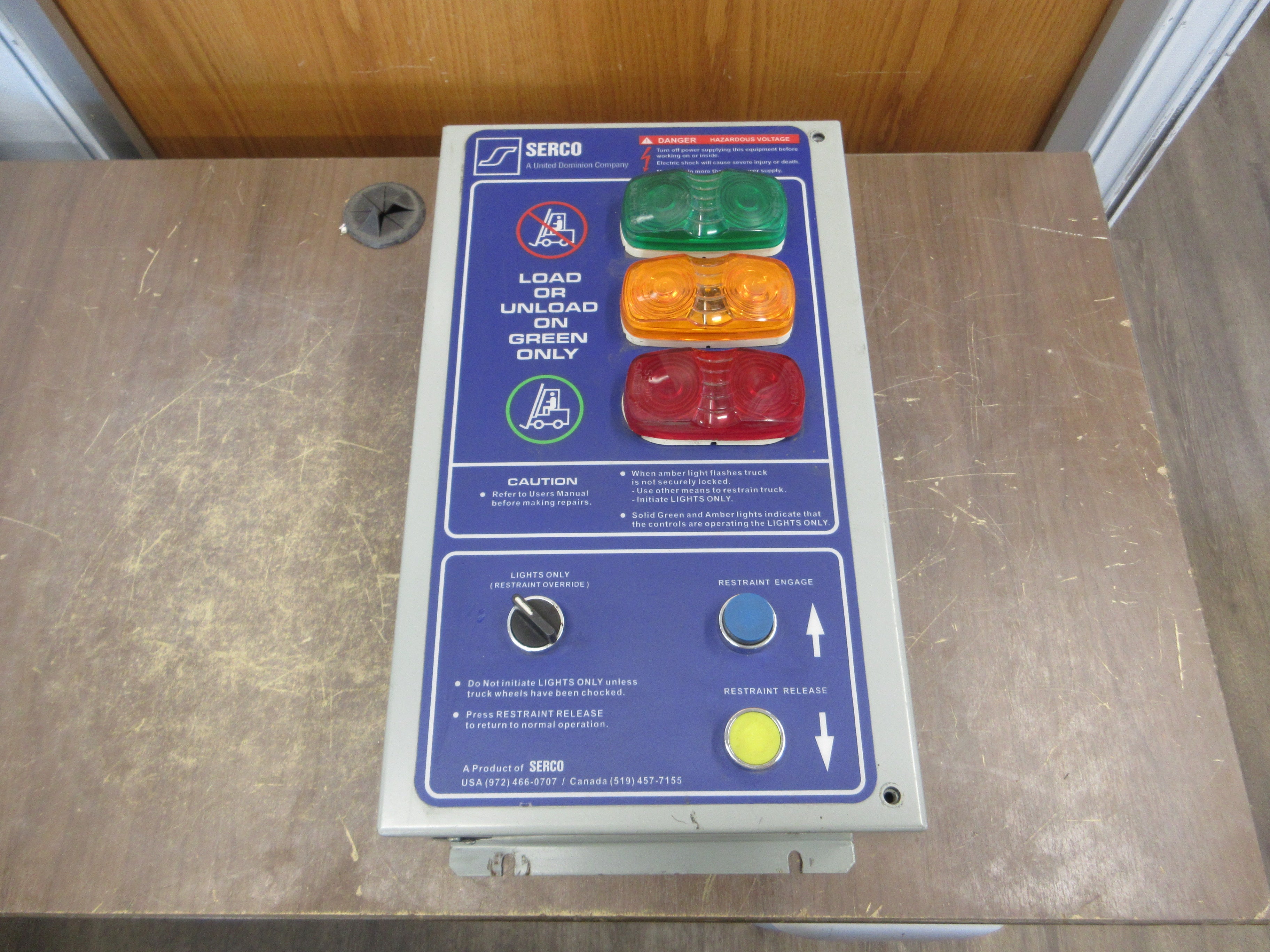 Serco Safety Loc Controller SL2060 *No Cover Screws* Used