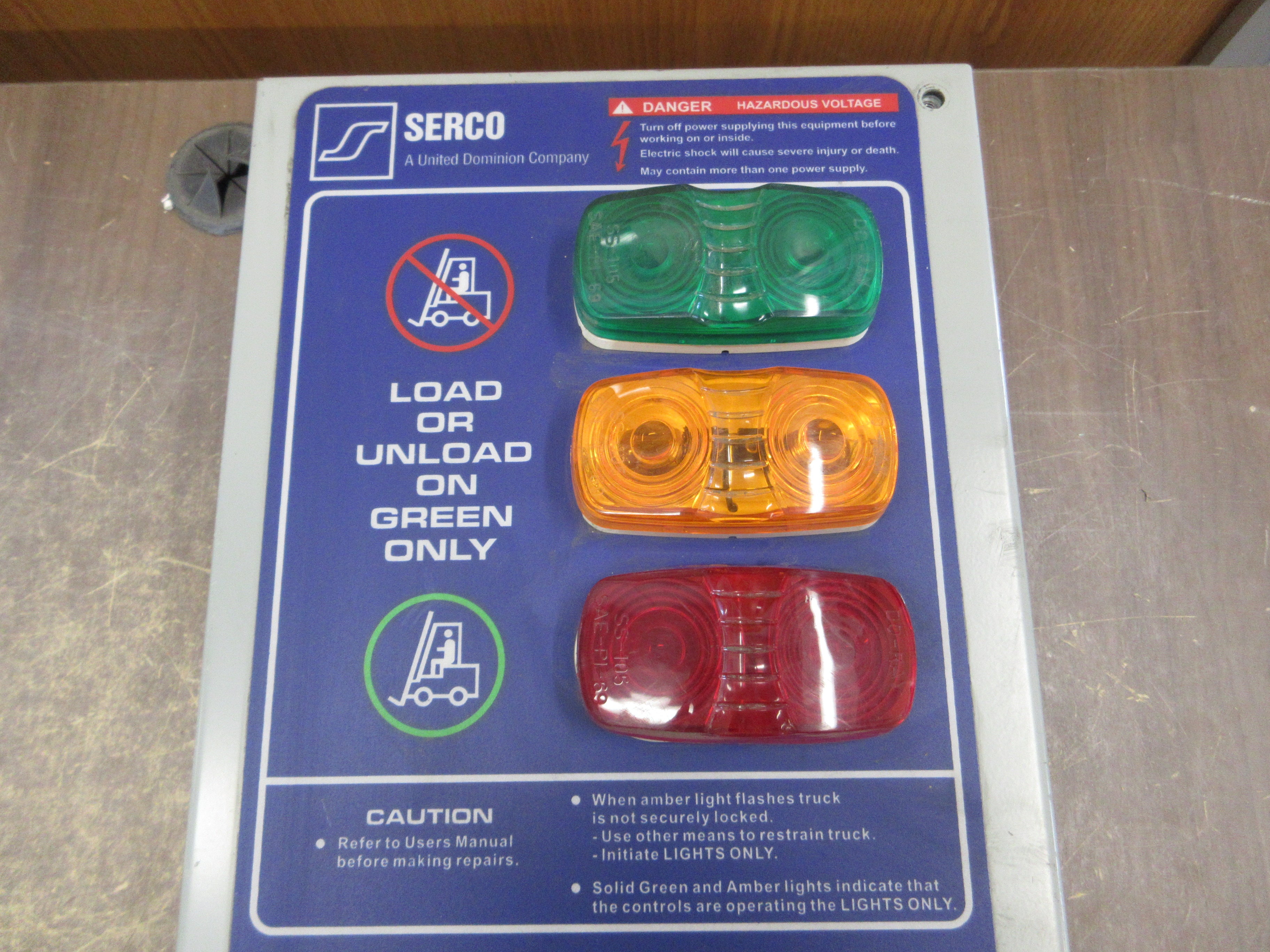 Serco Safety Loc Controller SL2060 *No Cover Screws* Used