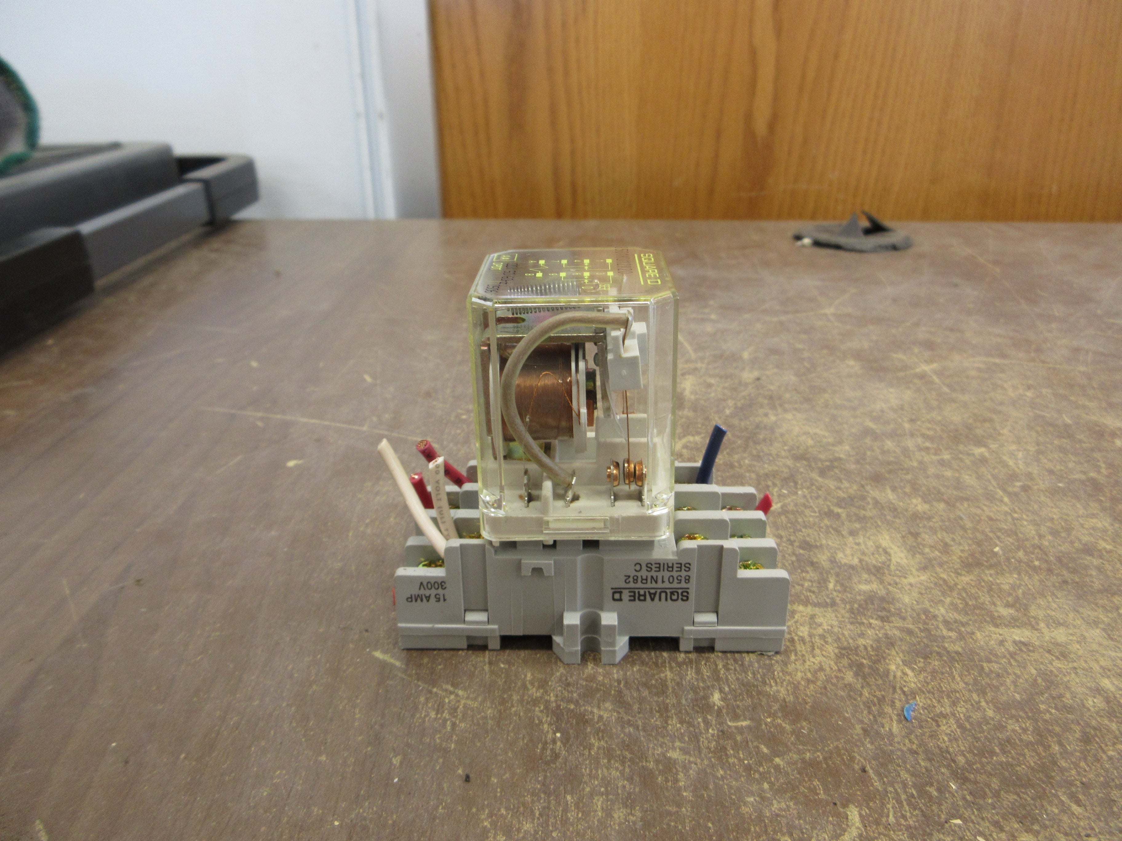 Square D Relay 8501KU12V20 120V Coil w/ Base Used