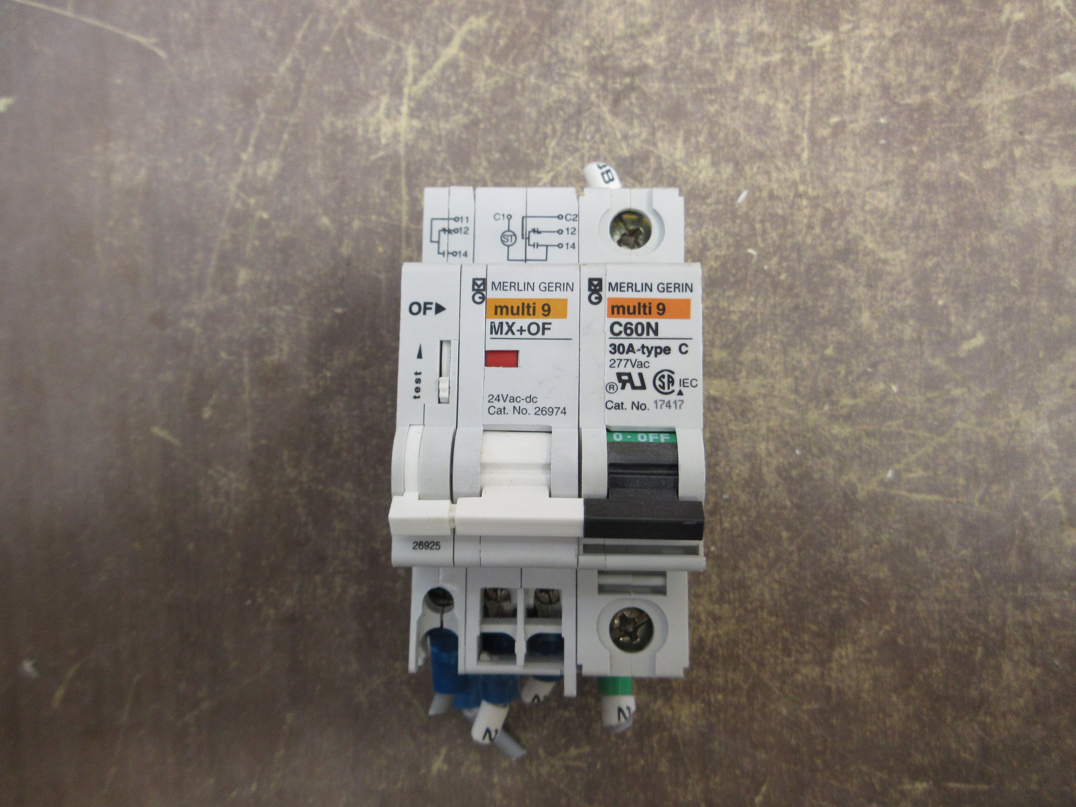 Merlin Gerin Multi 9 C60N Circuit Breaker 17417 30A 277V 1P w/ (2) Adder Poles