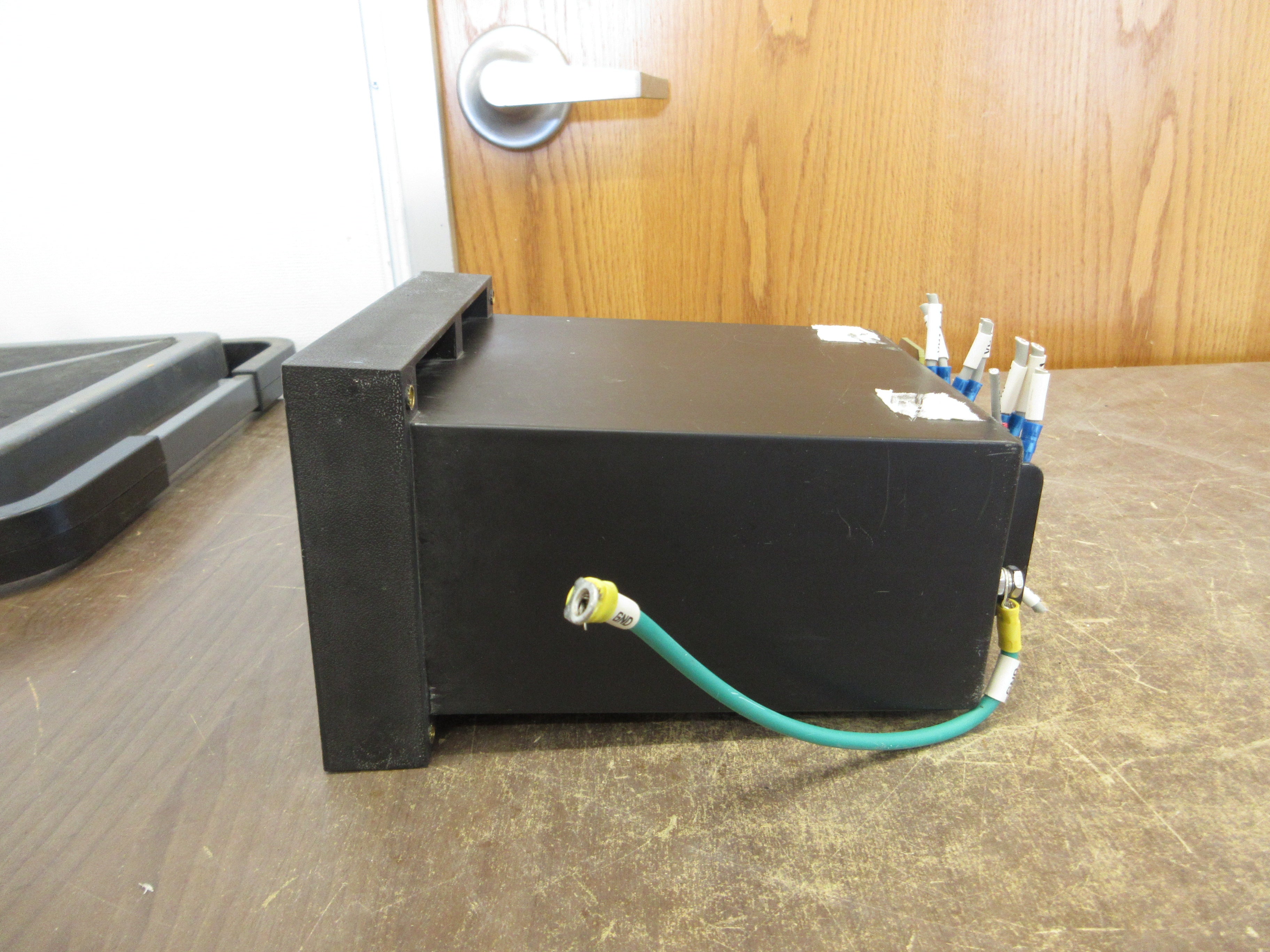 ABB Circuit Shield Type 81 Frequency Relay 422C1296 24/32VDC Used