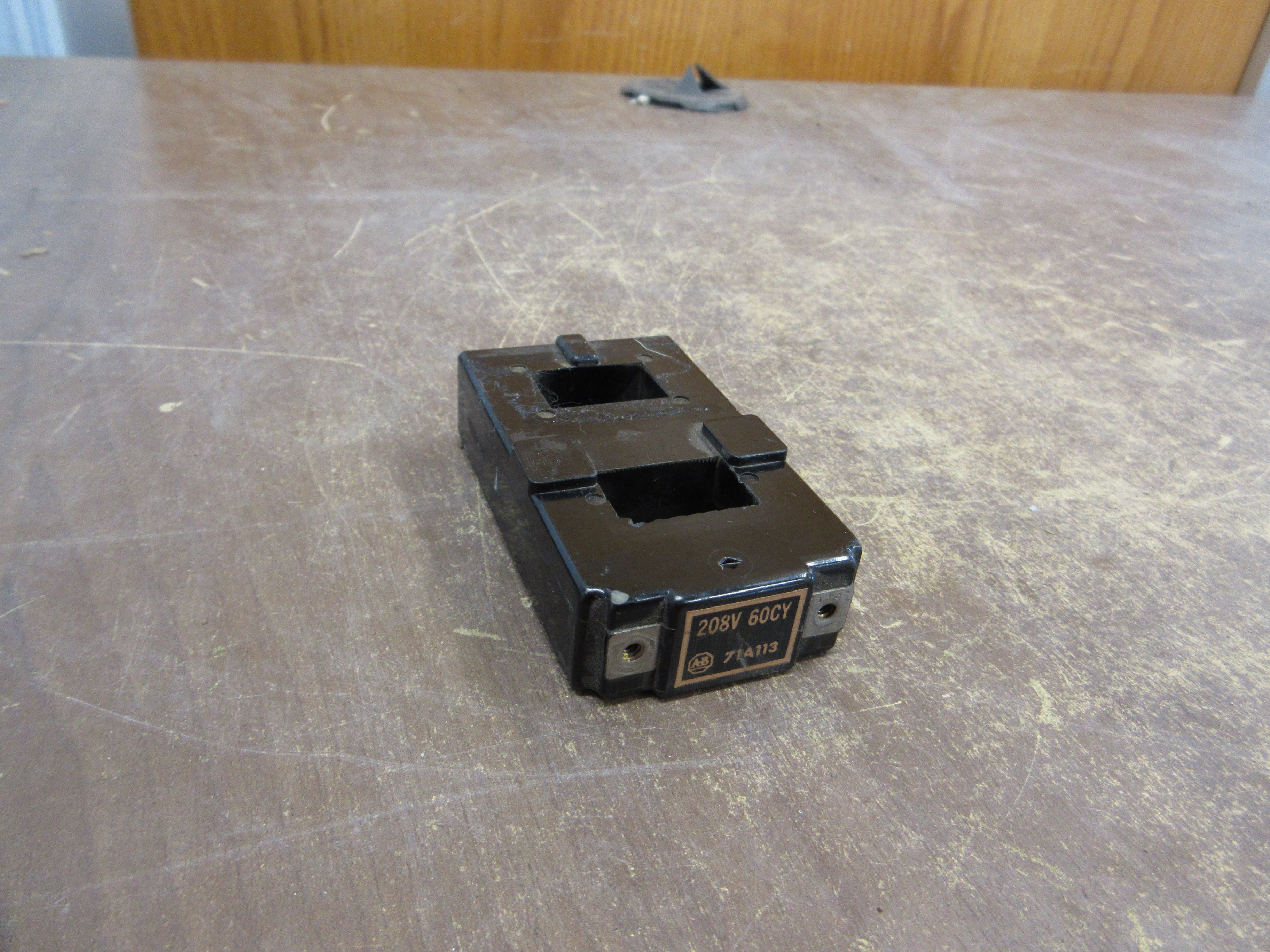 Allen-Bradley Magnetic Coil 71A113 208V 60Hz *No Terminal Screws* Used