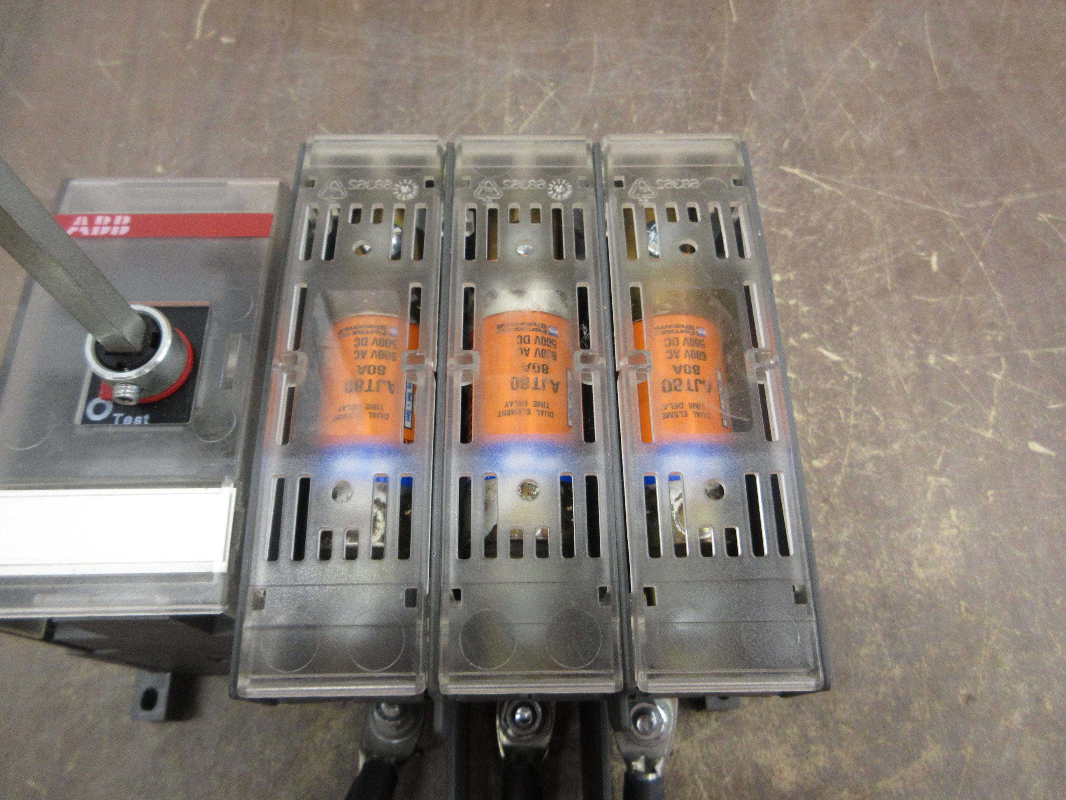 ABB Fusible Disconnect Switch OS 100J03 100A 600V 3P (3) 80A Fuses Used
