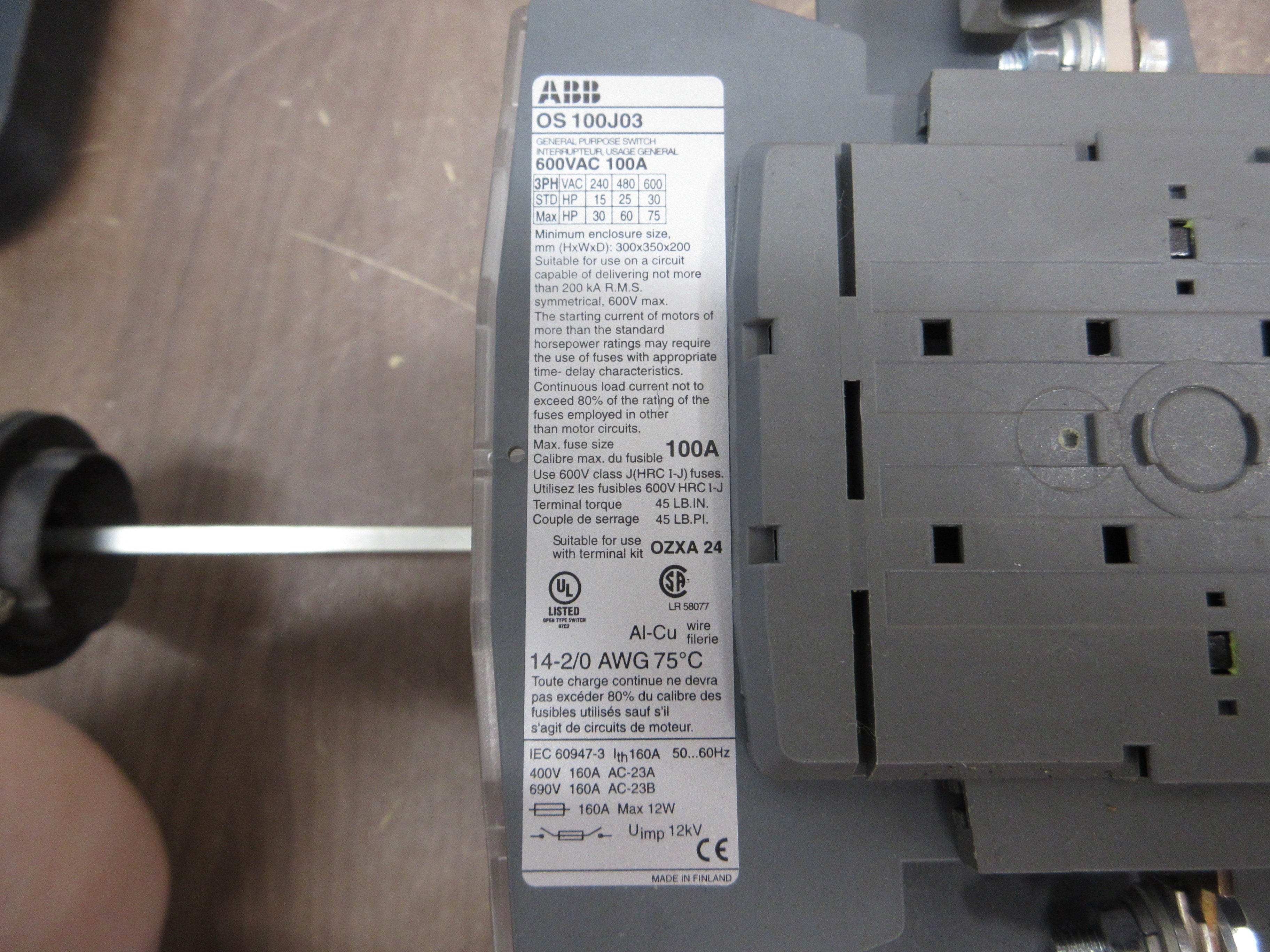 ABB Fusible Disconnect Switch OS 100J03 100A 600V 3P (3) 80A Fuses Used