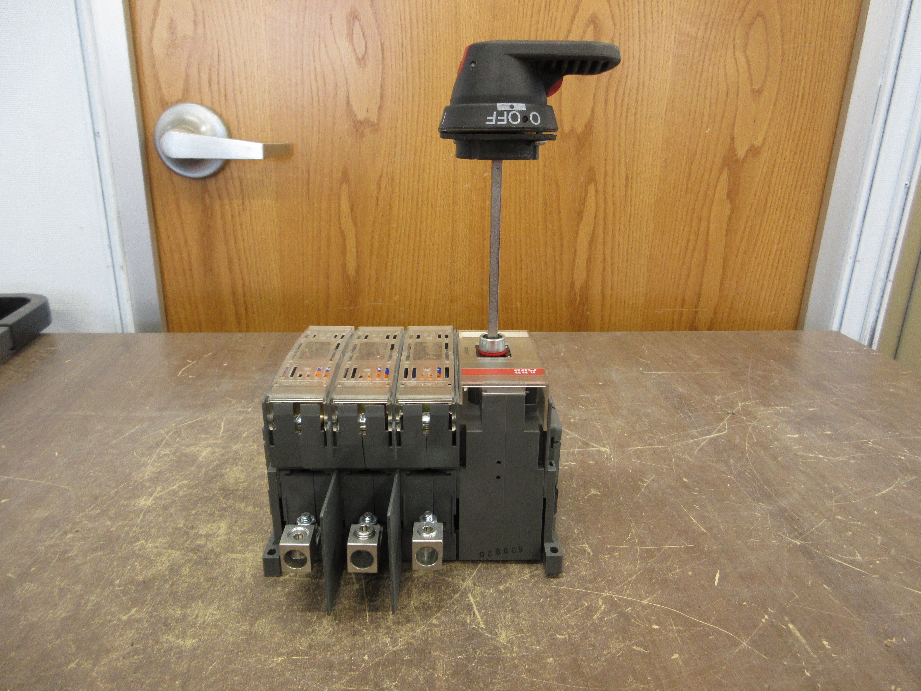 ABB Fusible Disconnect Switch OS 100J03 100A 600V 3P (3) 80A Fuses Used