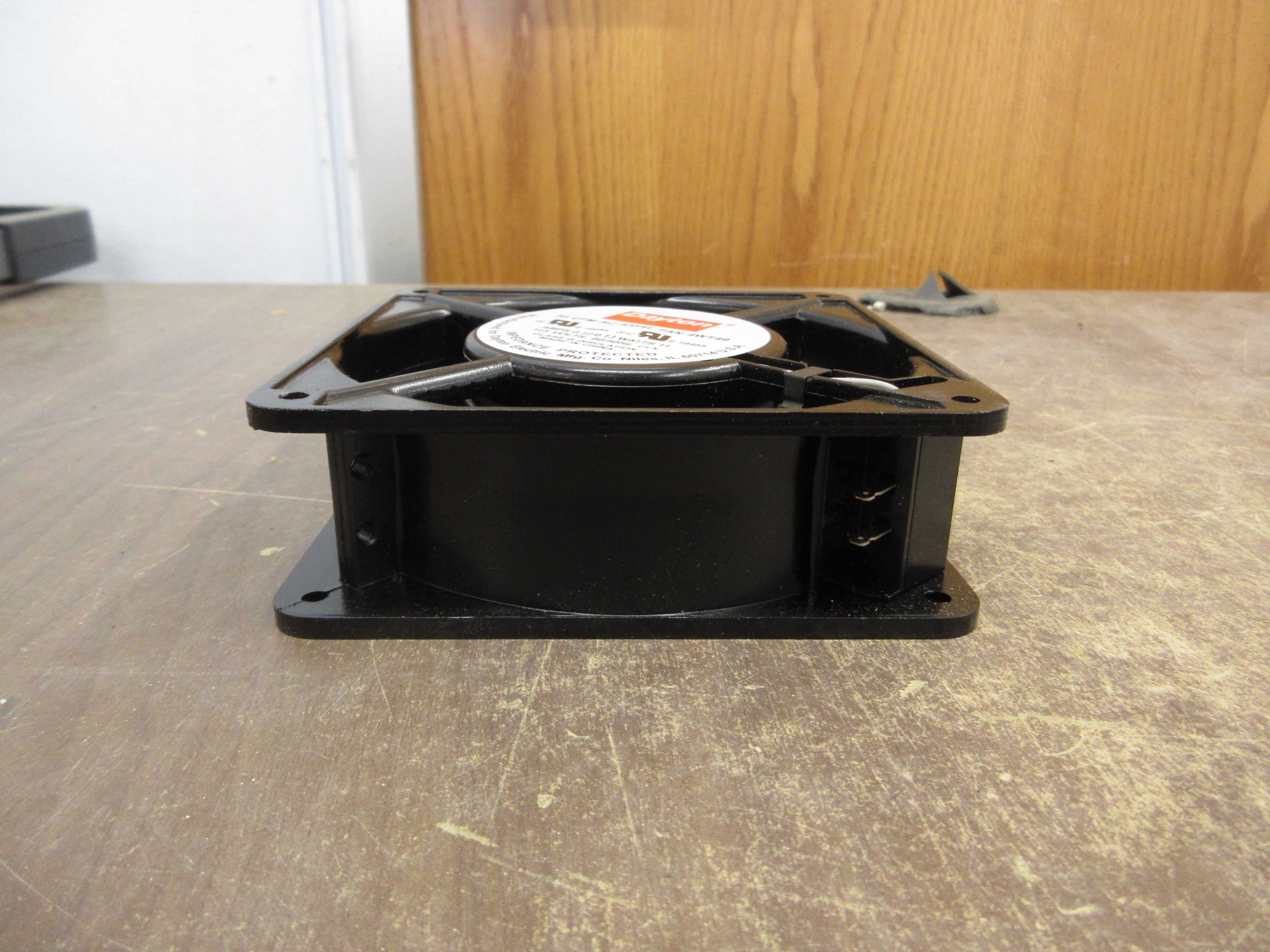 Dayton Axial Fan 4WT49 115V 55 CFM New Surplus