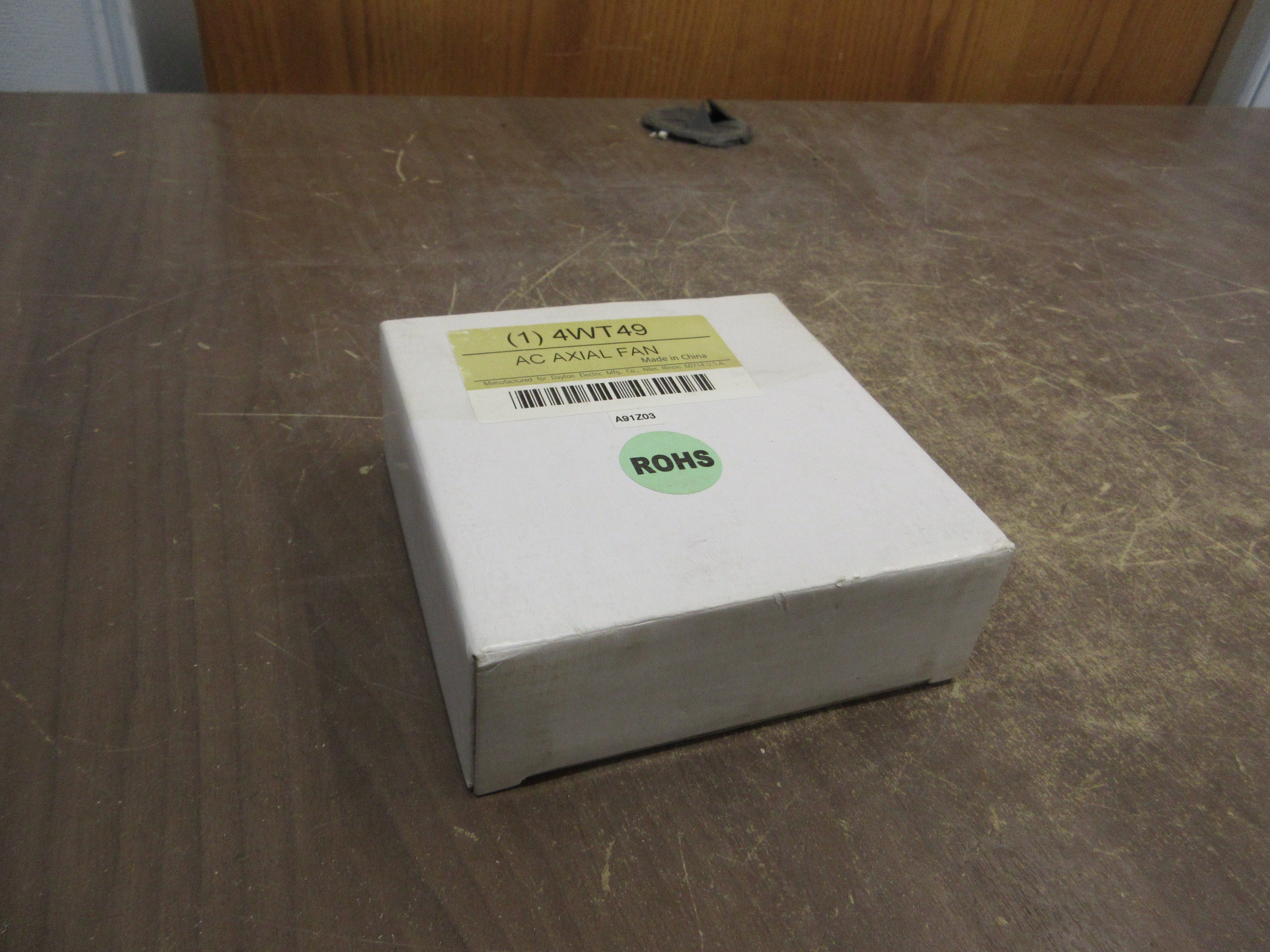 Dayton Axial Fan 4WT49 115V 55 CFM New Surplus