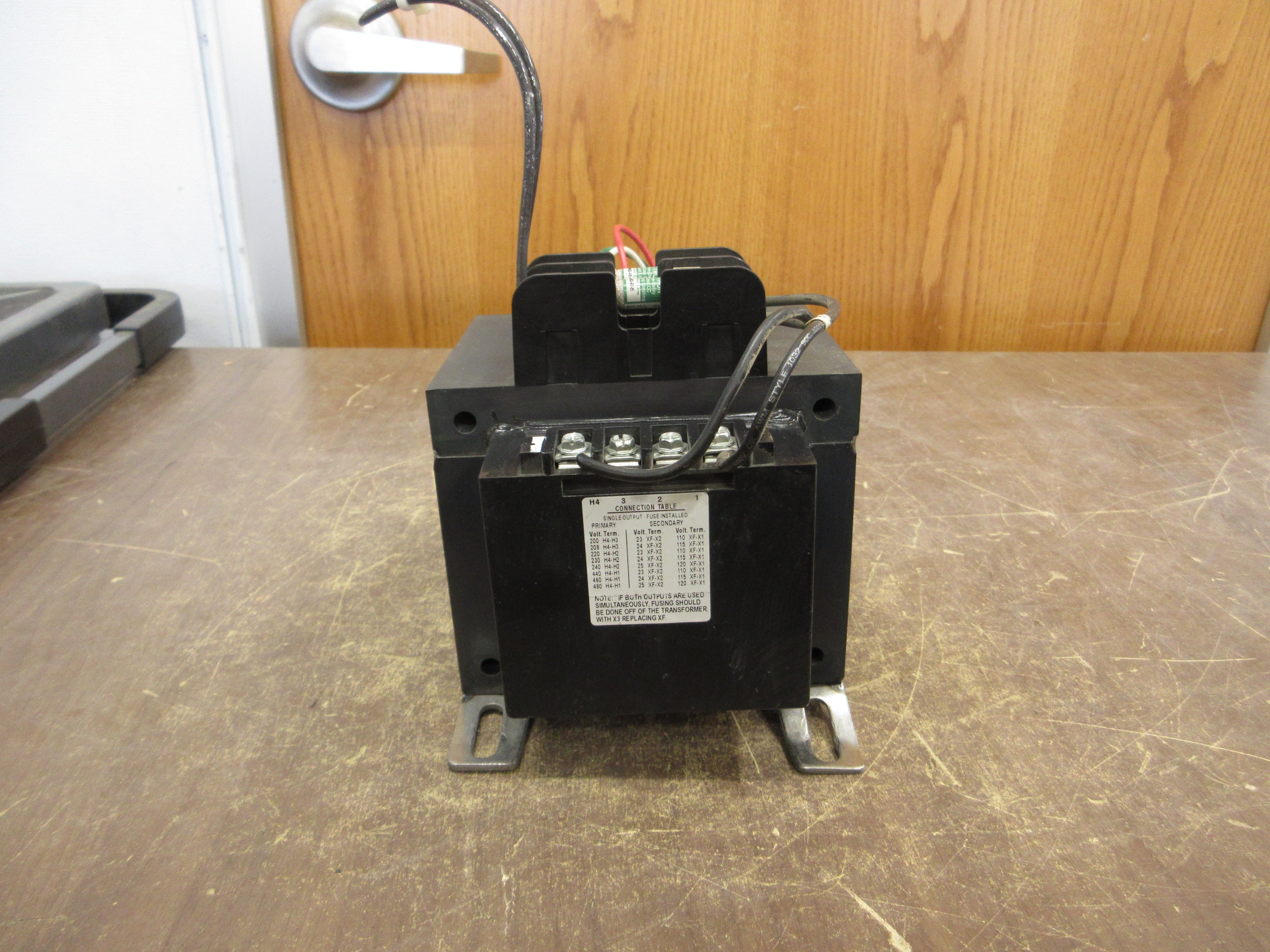 ABB Control Transformer T4500PSF1 500VA Pri: 208/240/480V Sec: 120V 50/60Hz Used