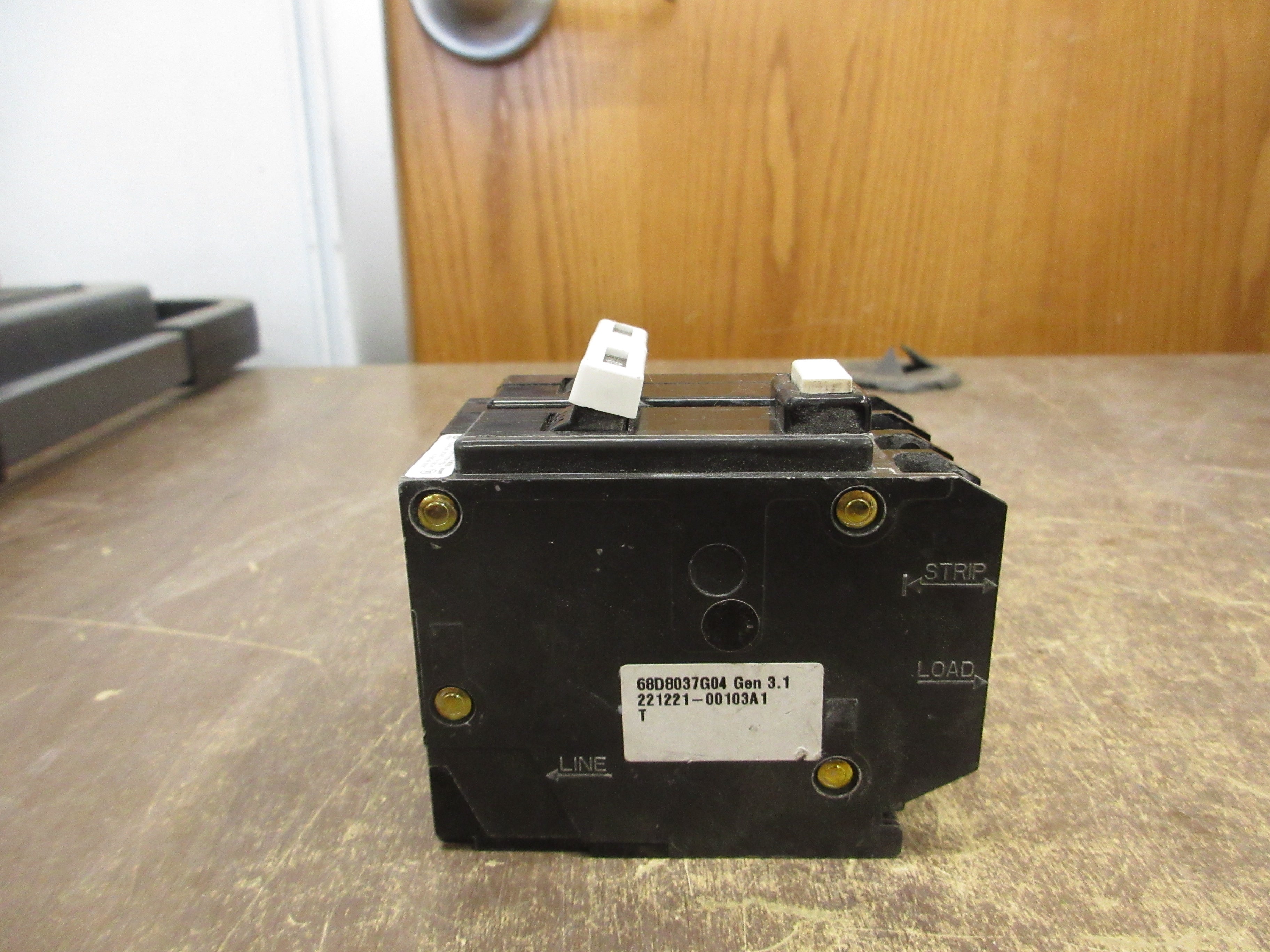 Eaton Ground Fault Circuit Breaker GFTCB230 30A 120/240V 2P Used